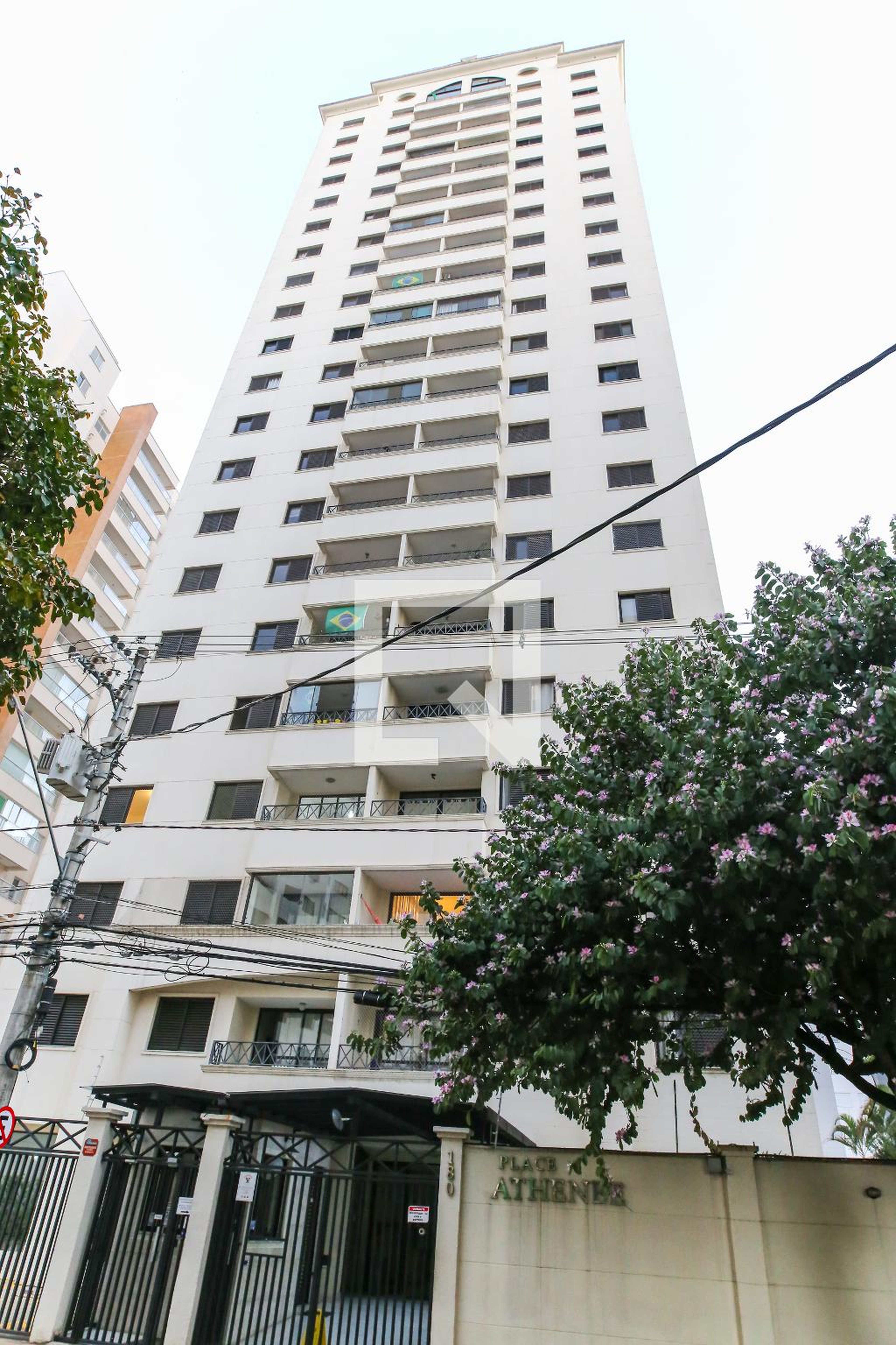 Fachada Condomínio Place Athenne