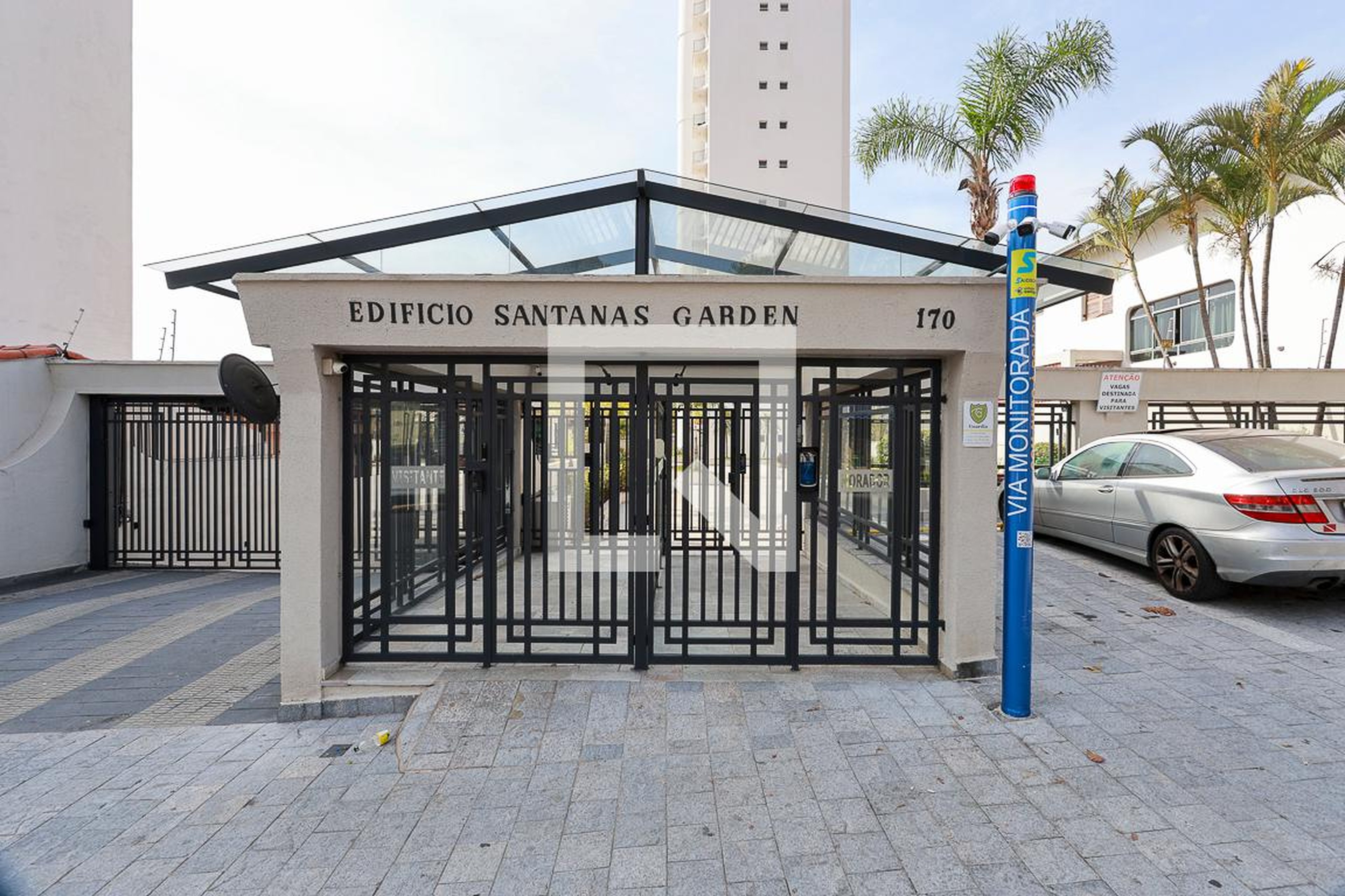 Fachada do condomínio Condomínio Santana'S Garden