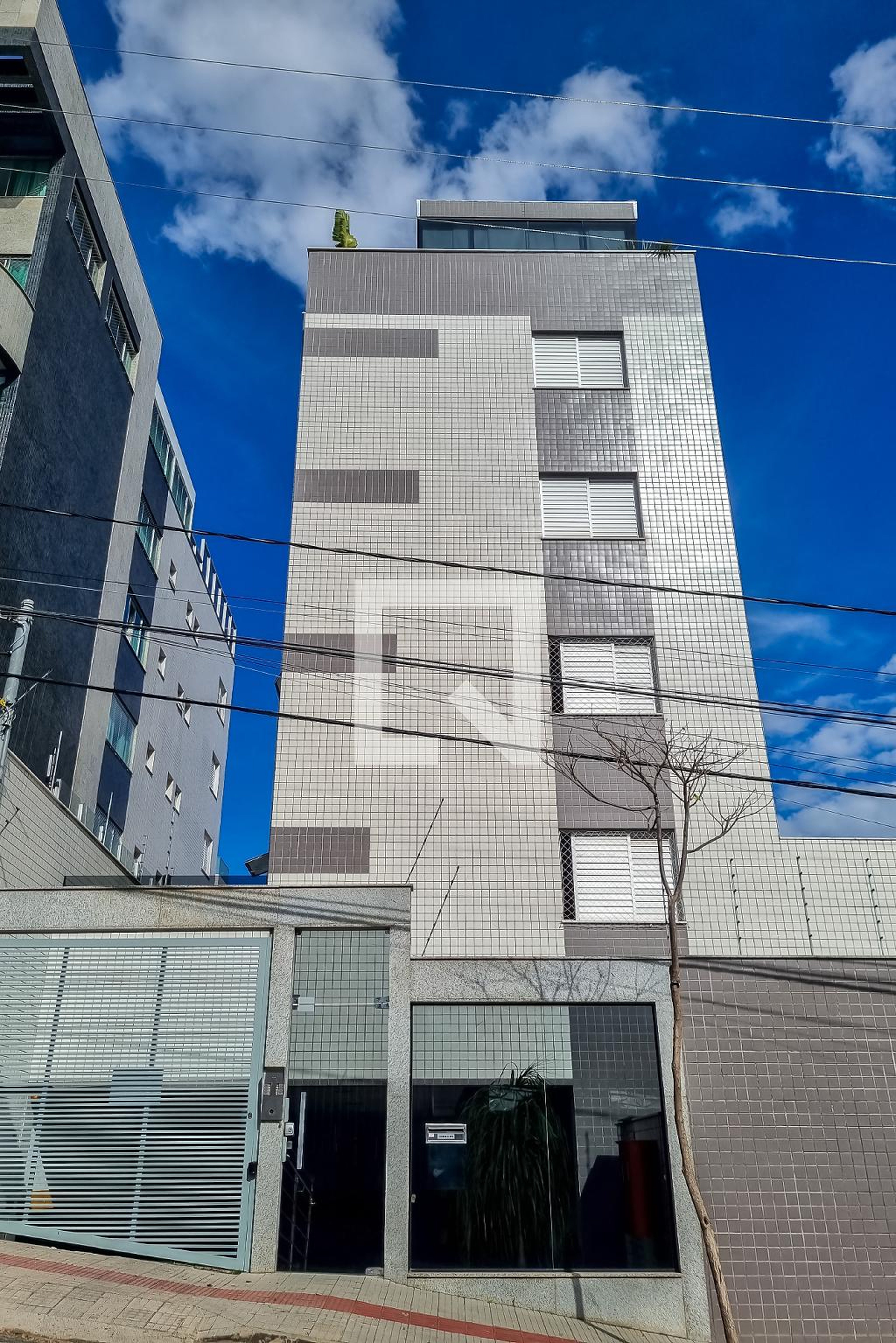 Fachada Edifício Maria Magalhães