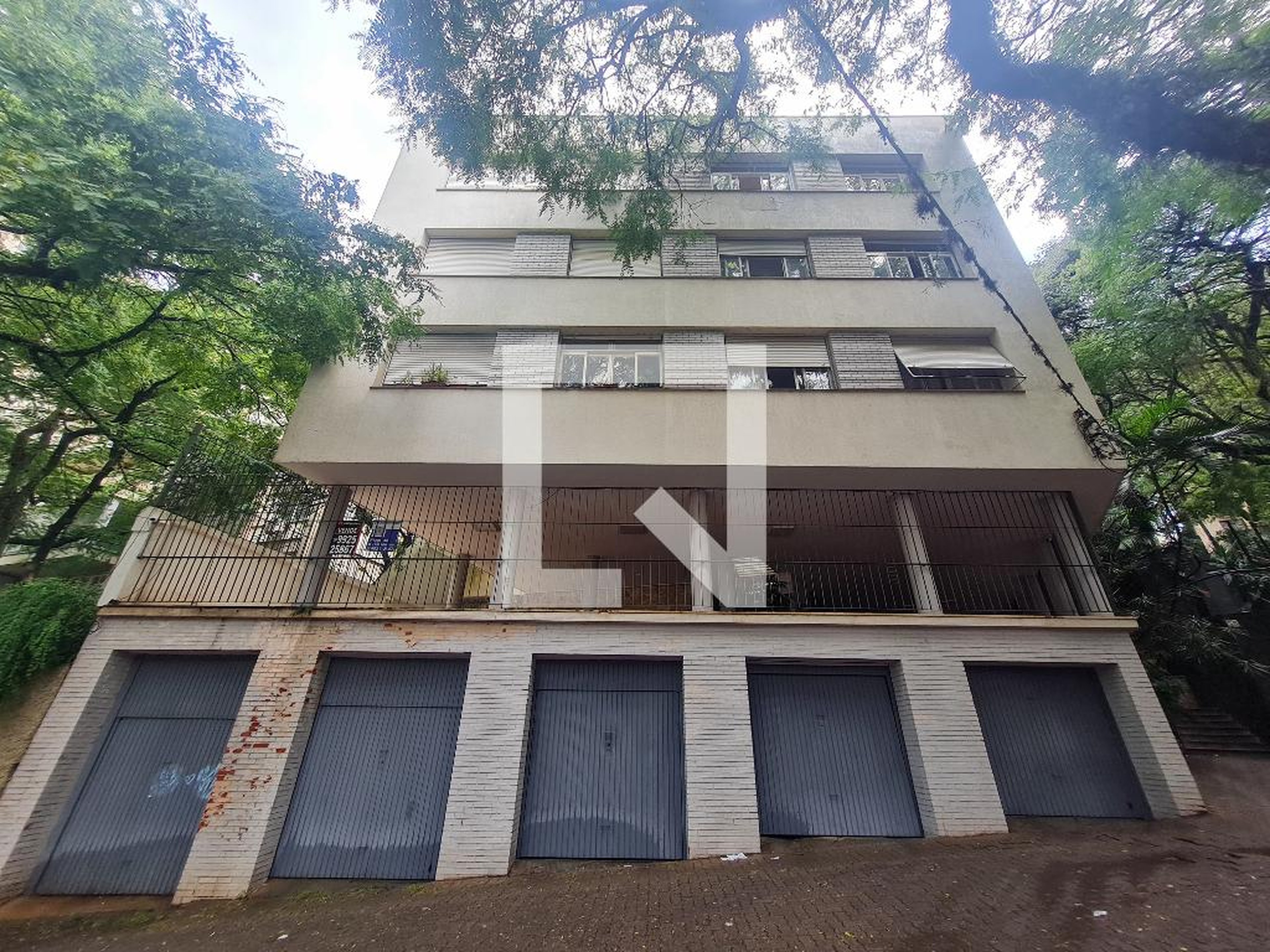 Fachada do Prédio Condomínio em Rua Marquês do Pombal, 55