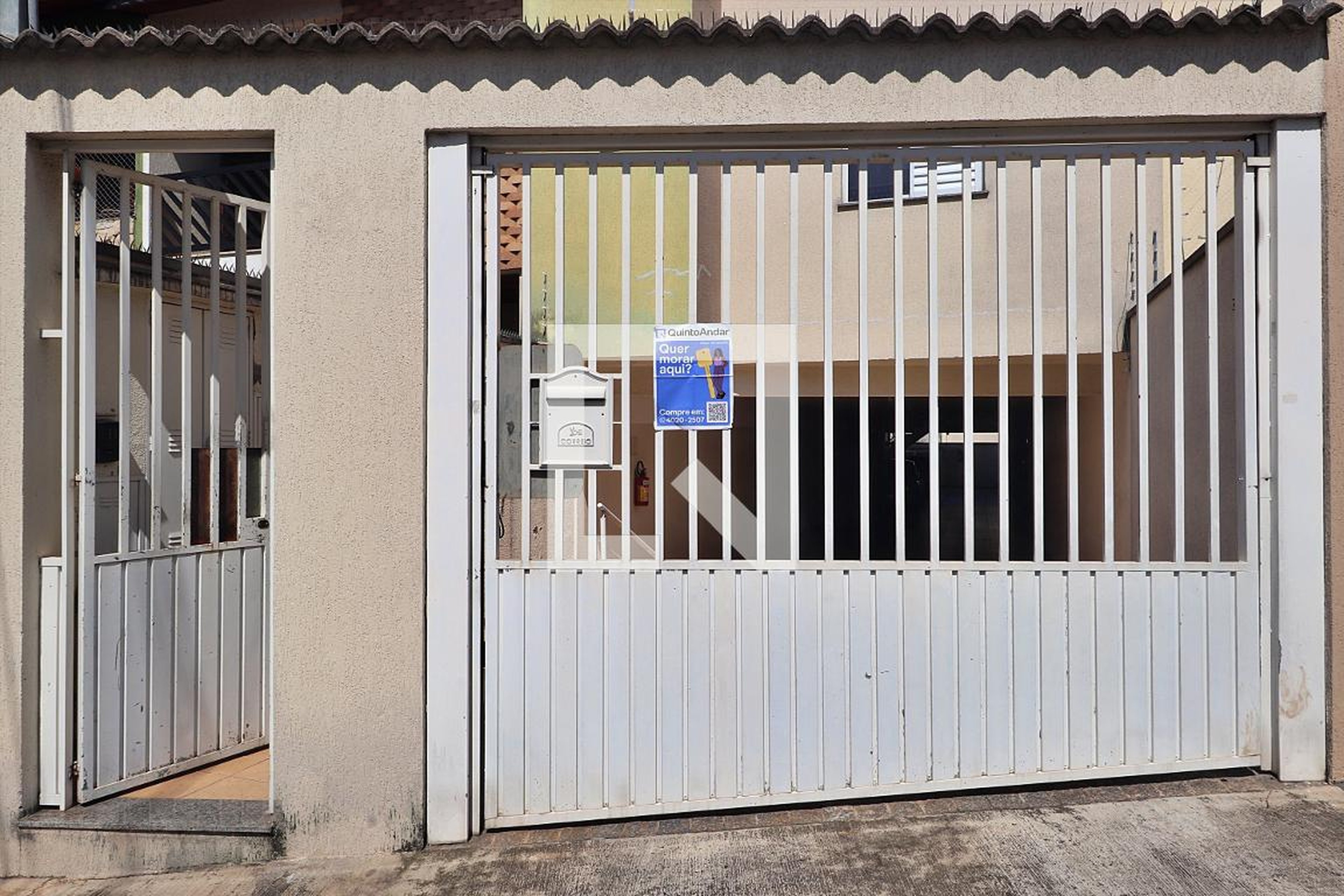 Fachada Condomínio em Rua dos Jequitibás, 317