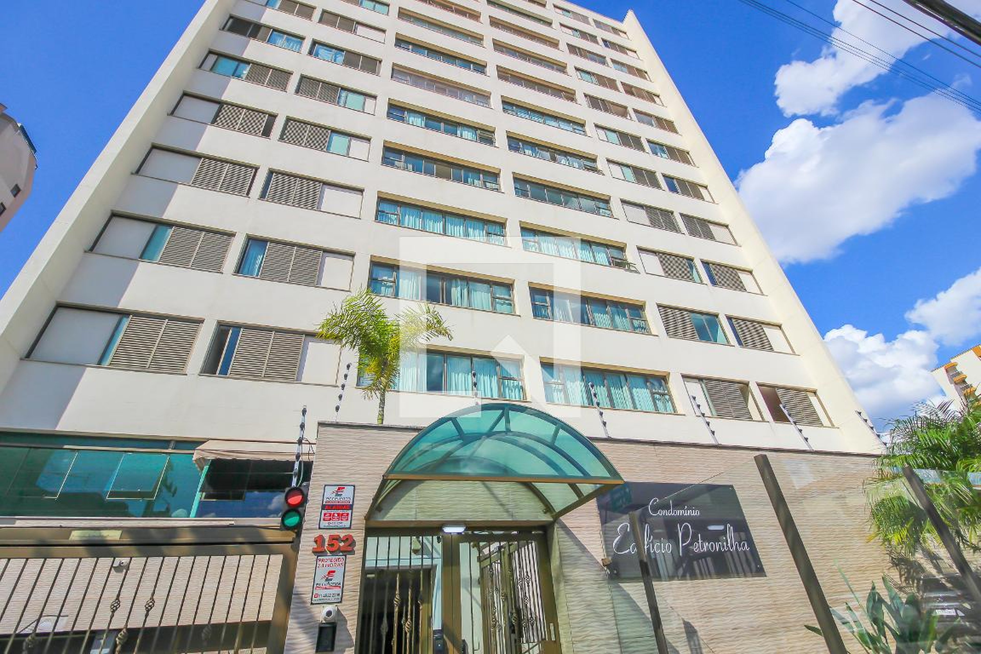 Fachada Edifício Petronilha