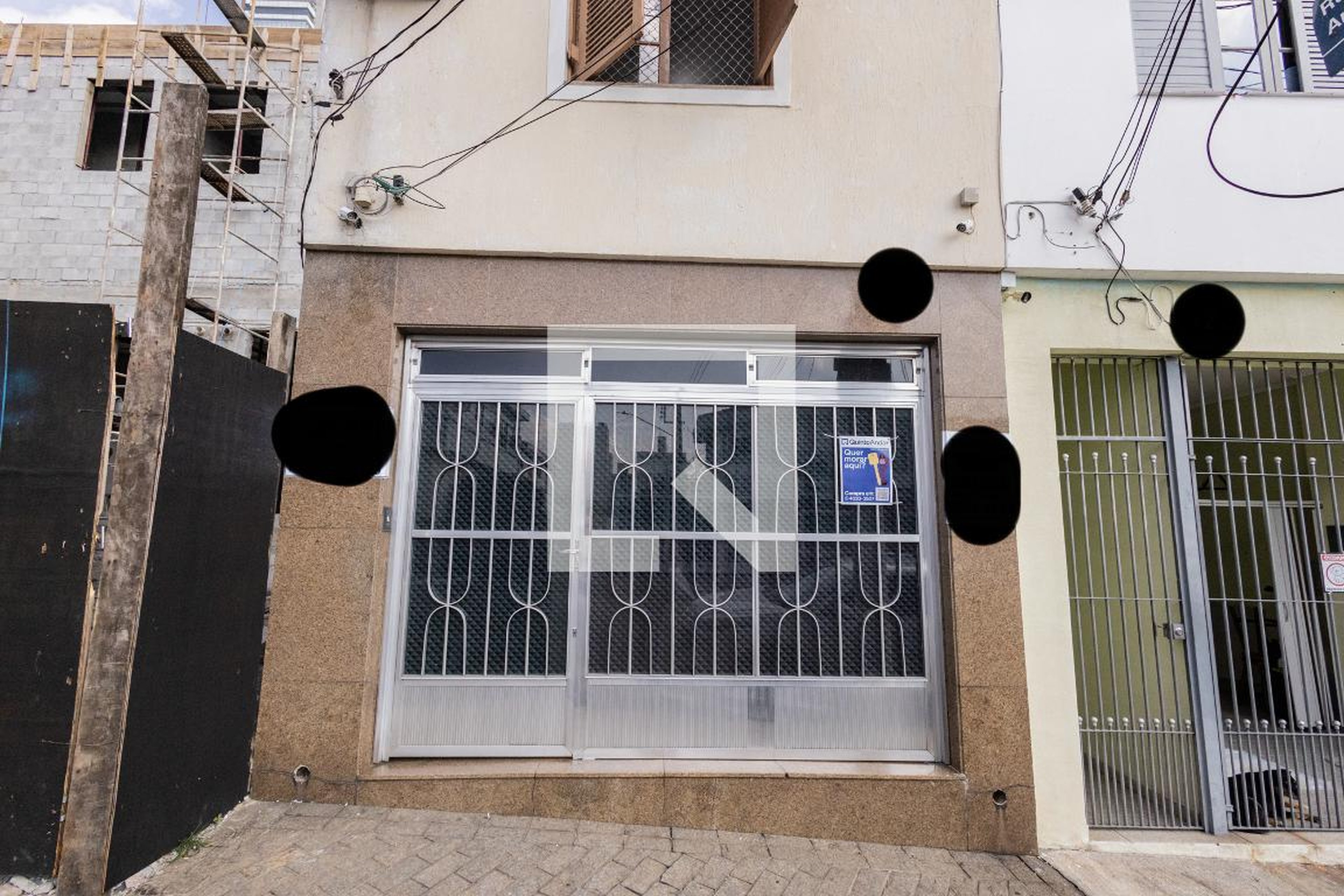 Fachada Condomínio em Rua Antônio Camardo, 378