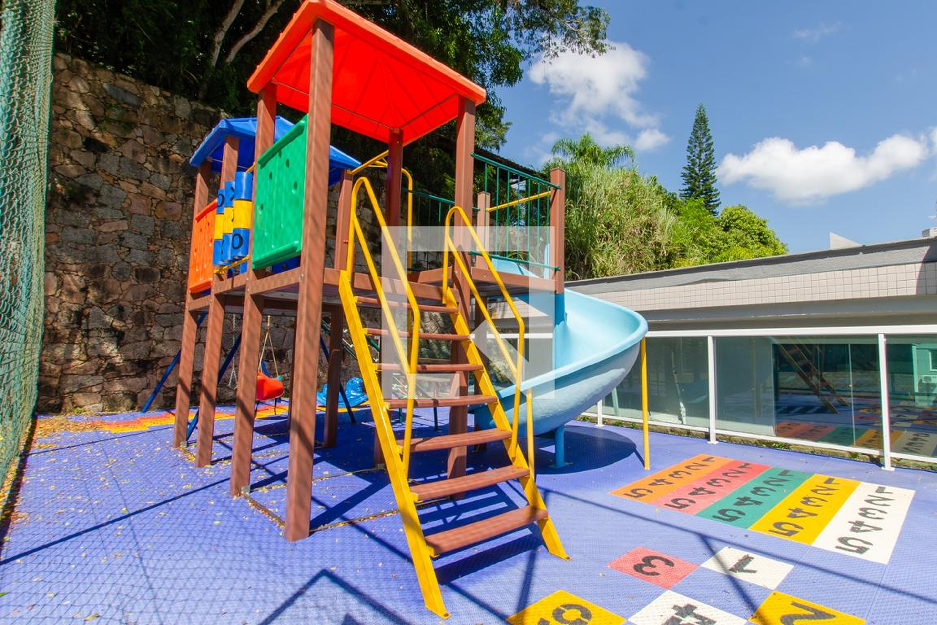 Playground - Costa do Sol