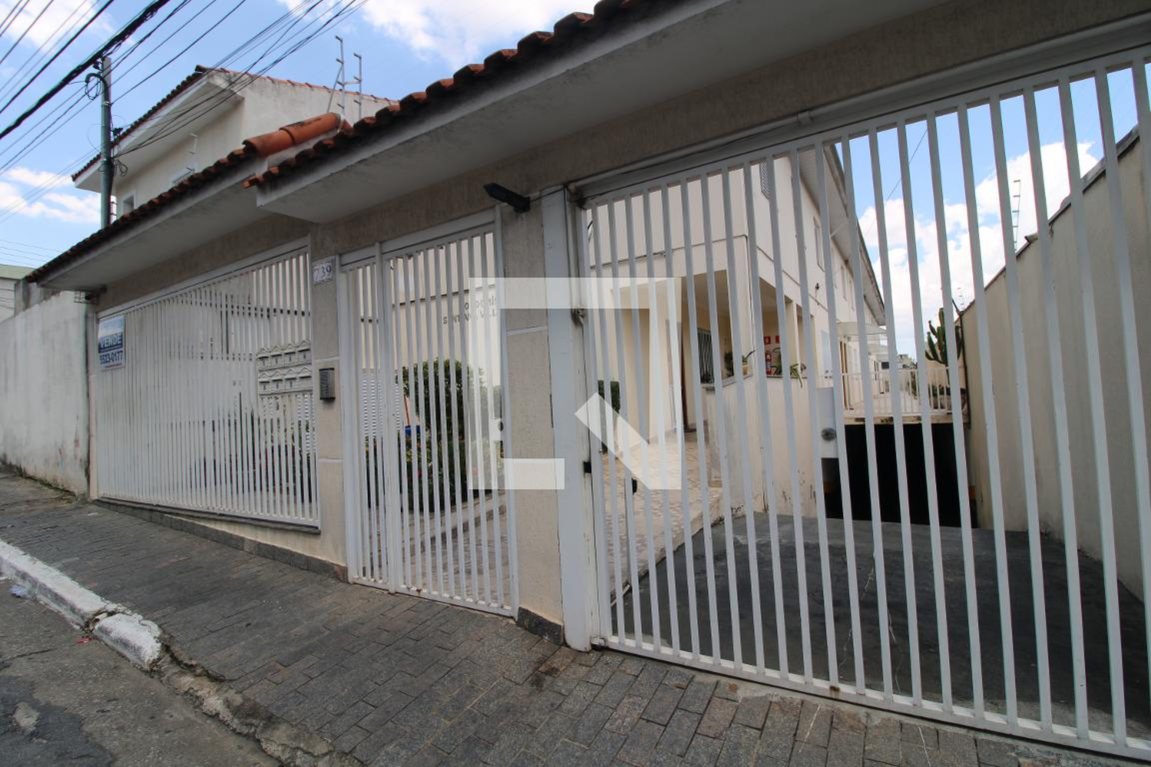 Fachada Condomínio em Rua Sant'ana, 739