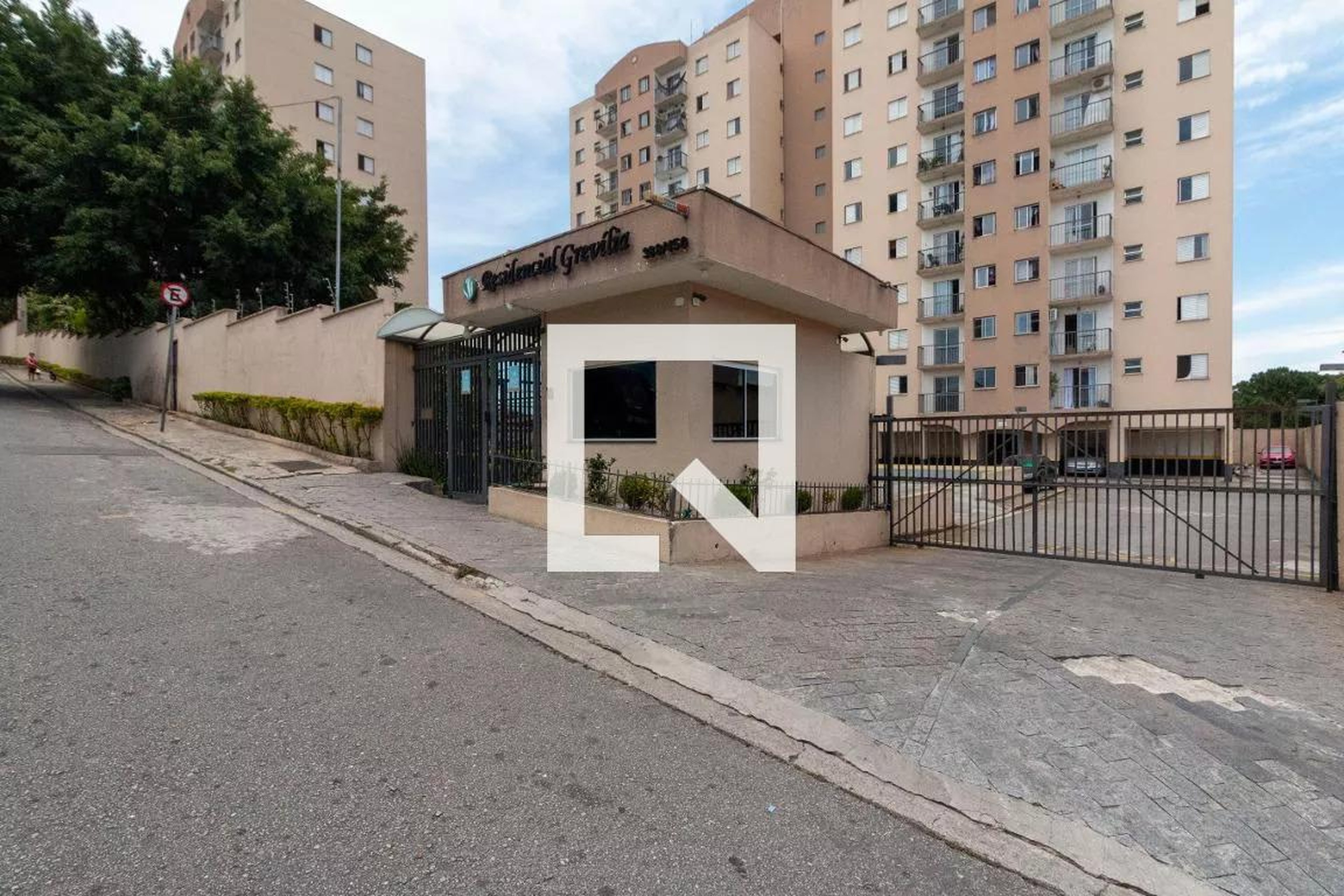 Fachada do Condomínio Residencial Grevilia