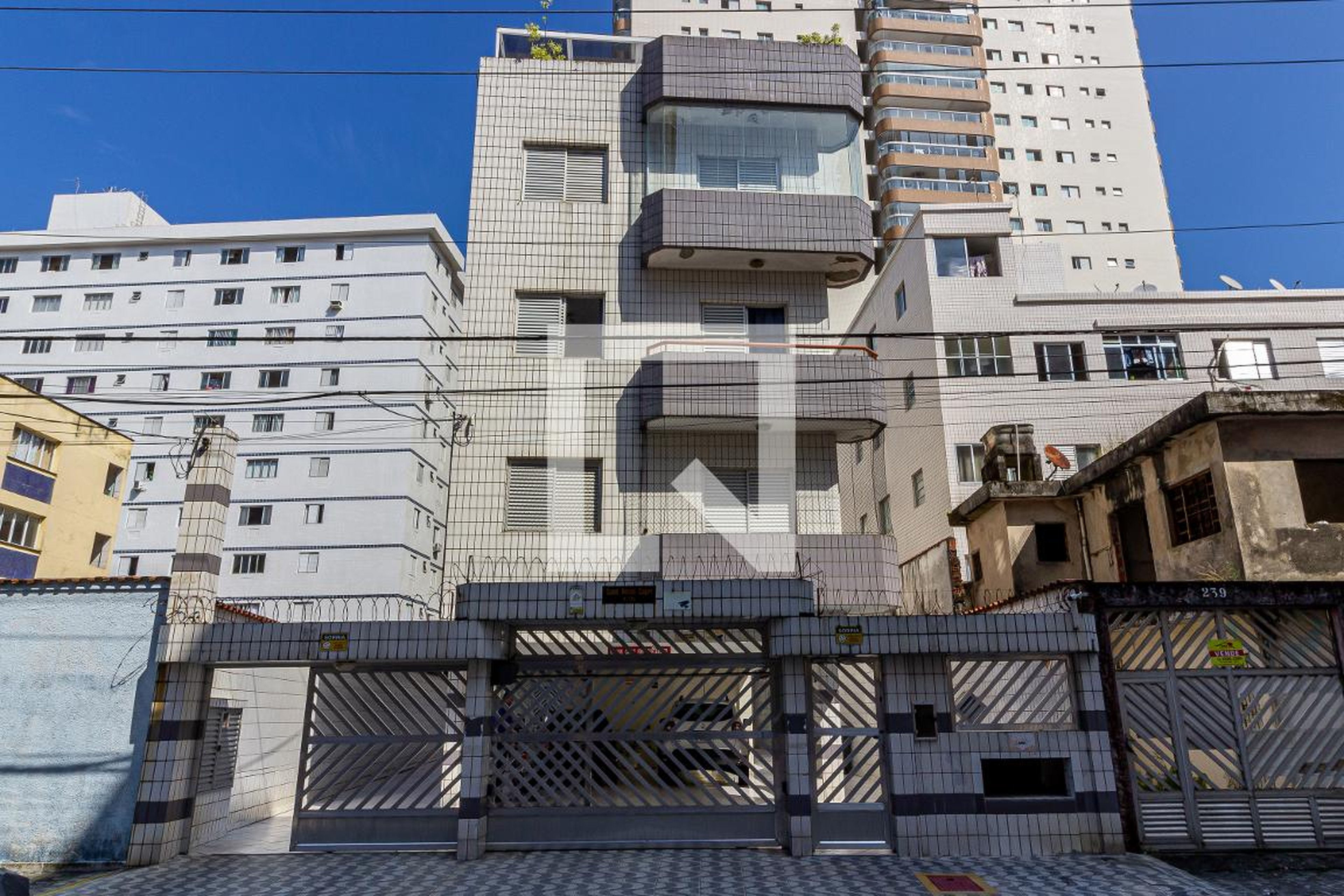 Fachada Condomínio Capri