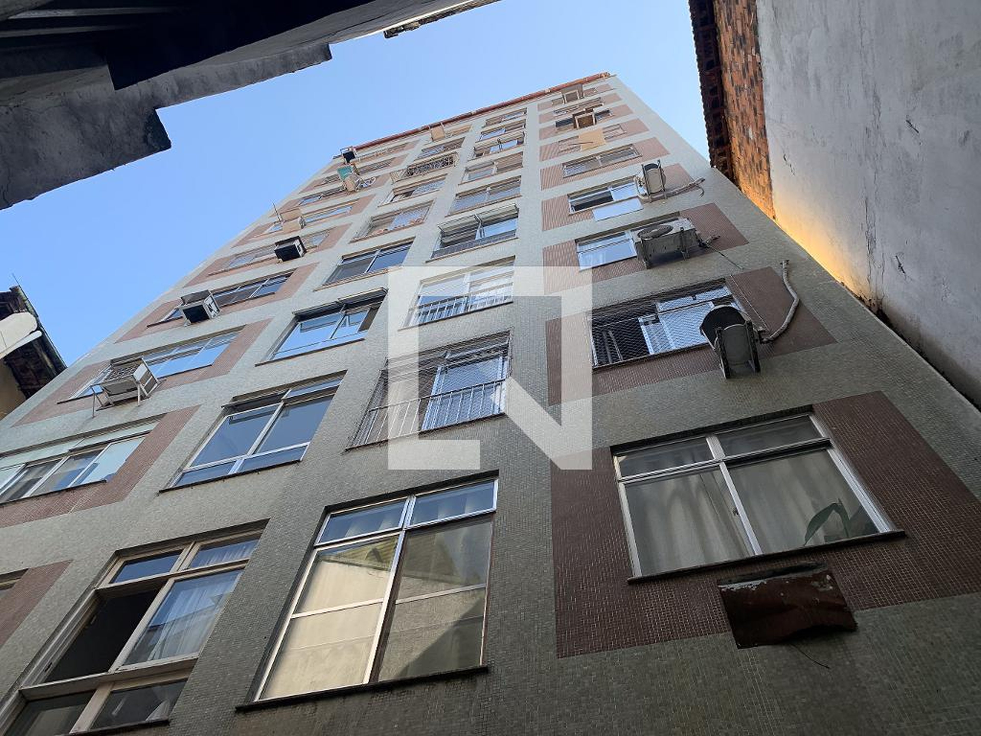 Fachada do Prédio Edifício Palacio das Aguias