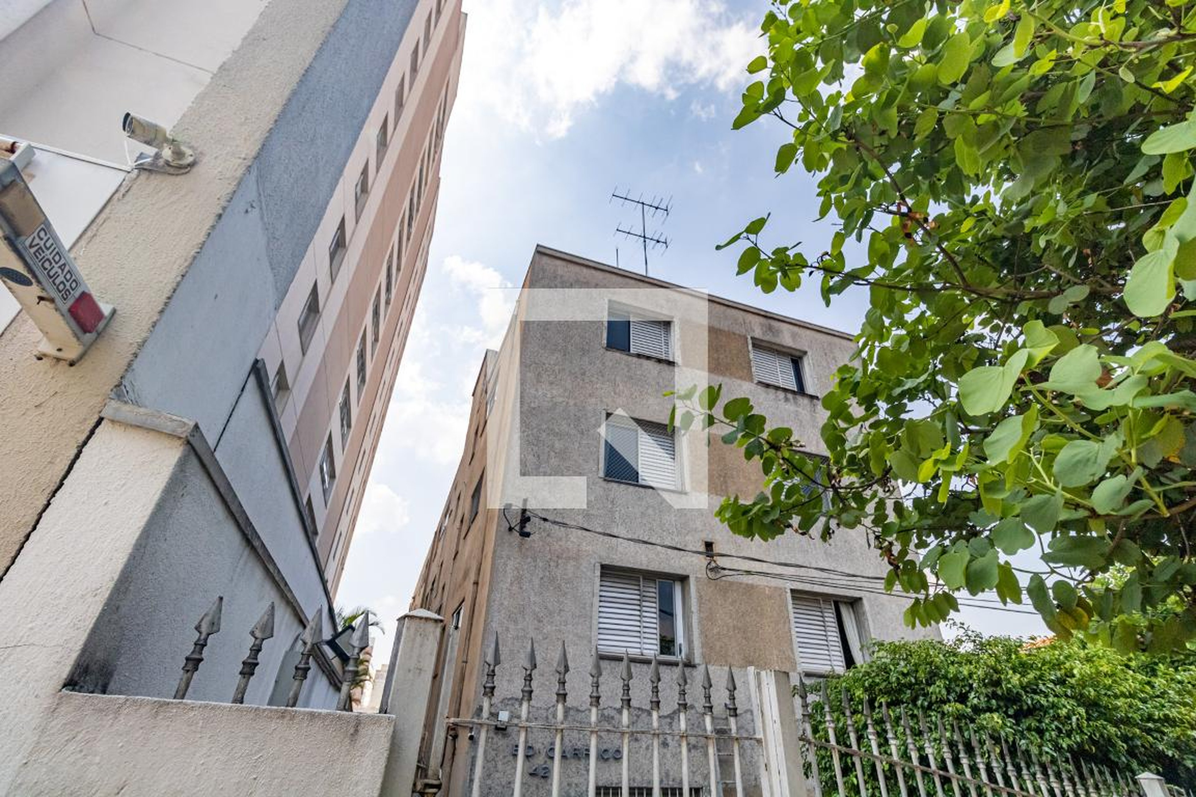 Fachada do Prédio Condomínio Carrico