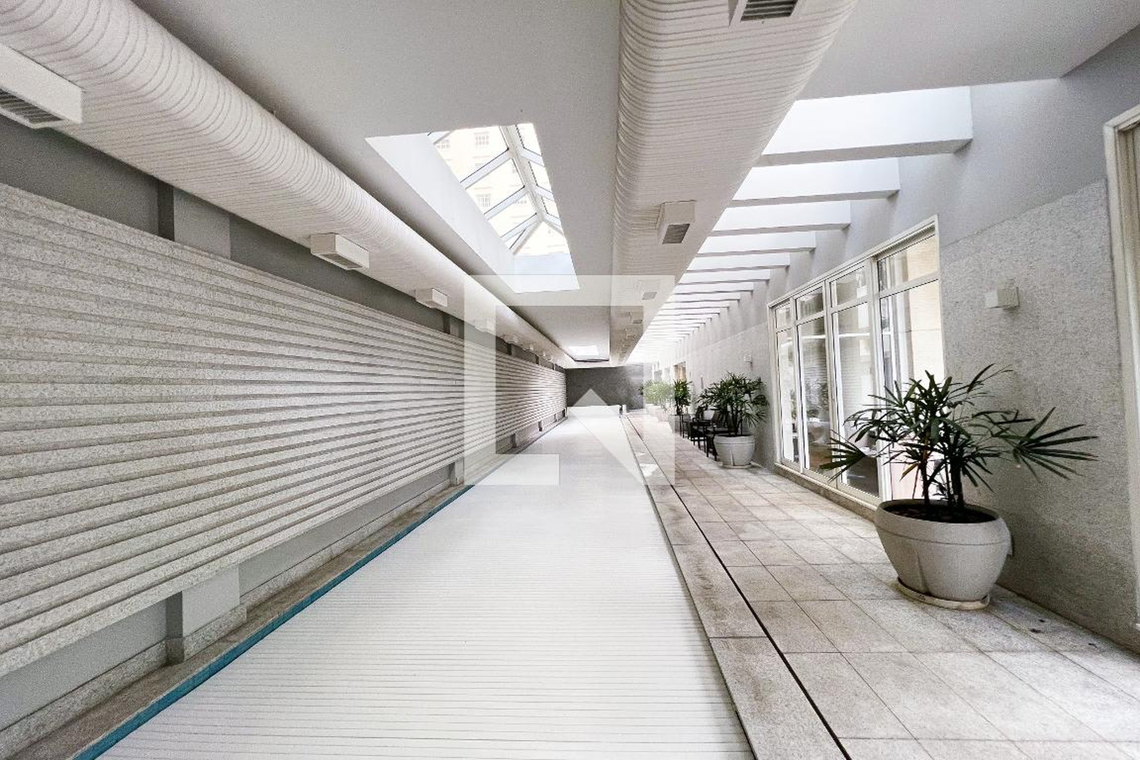 Piscina - Praça de Milão