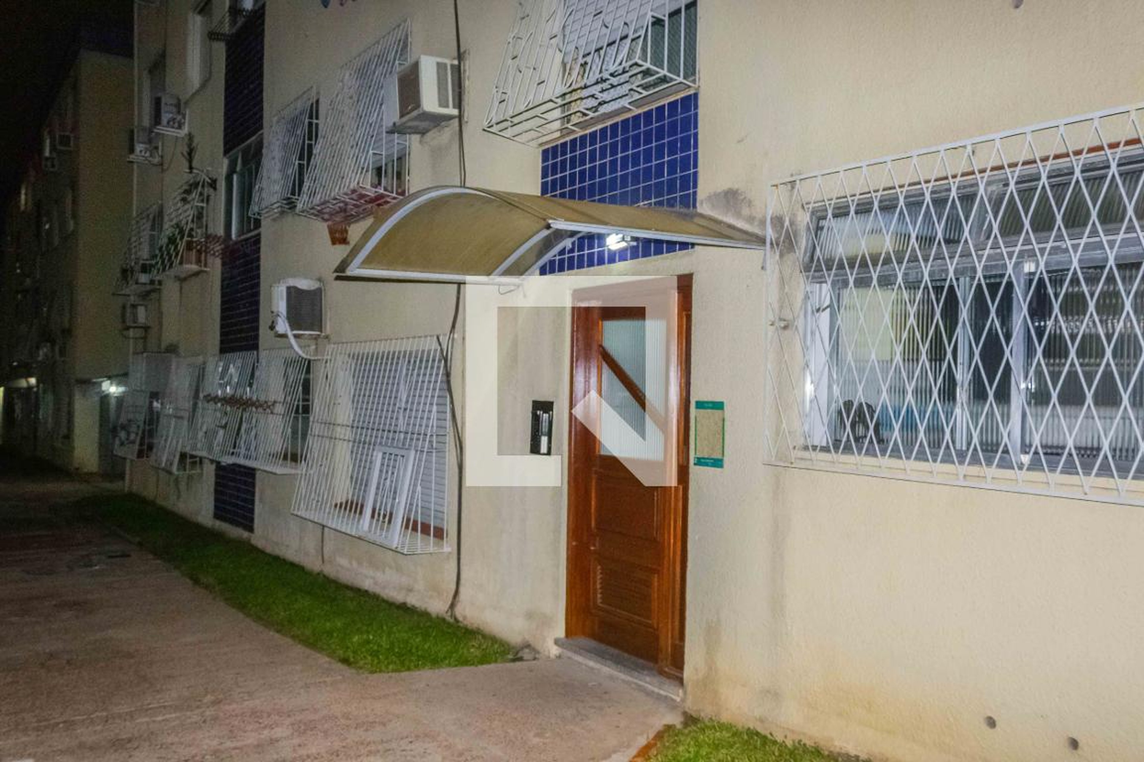 Entrada do Prédio - null