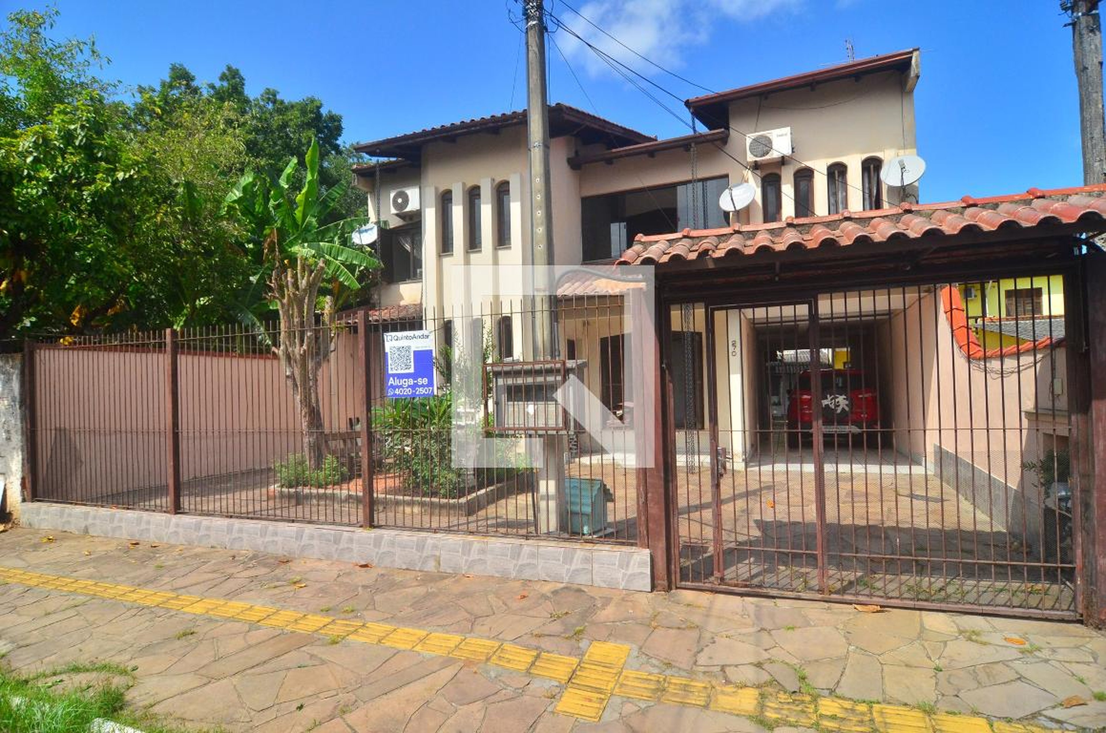 Fachada Condomínio em Rua Mato Grosso, 270