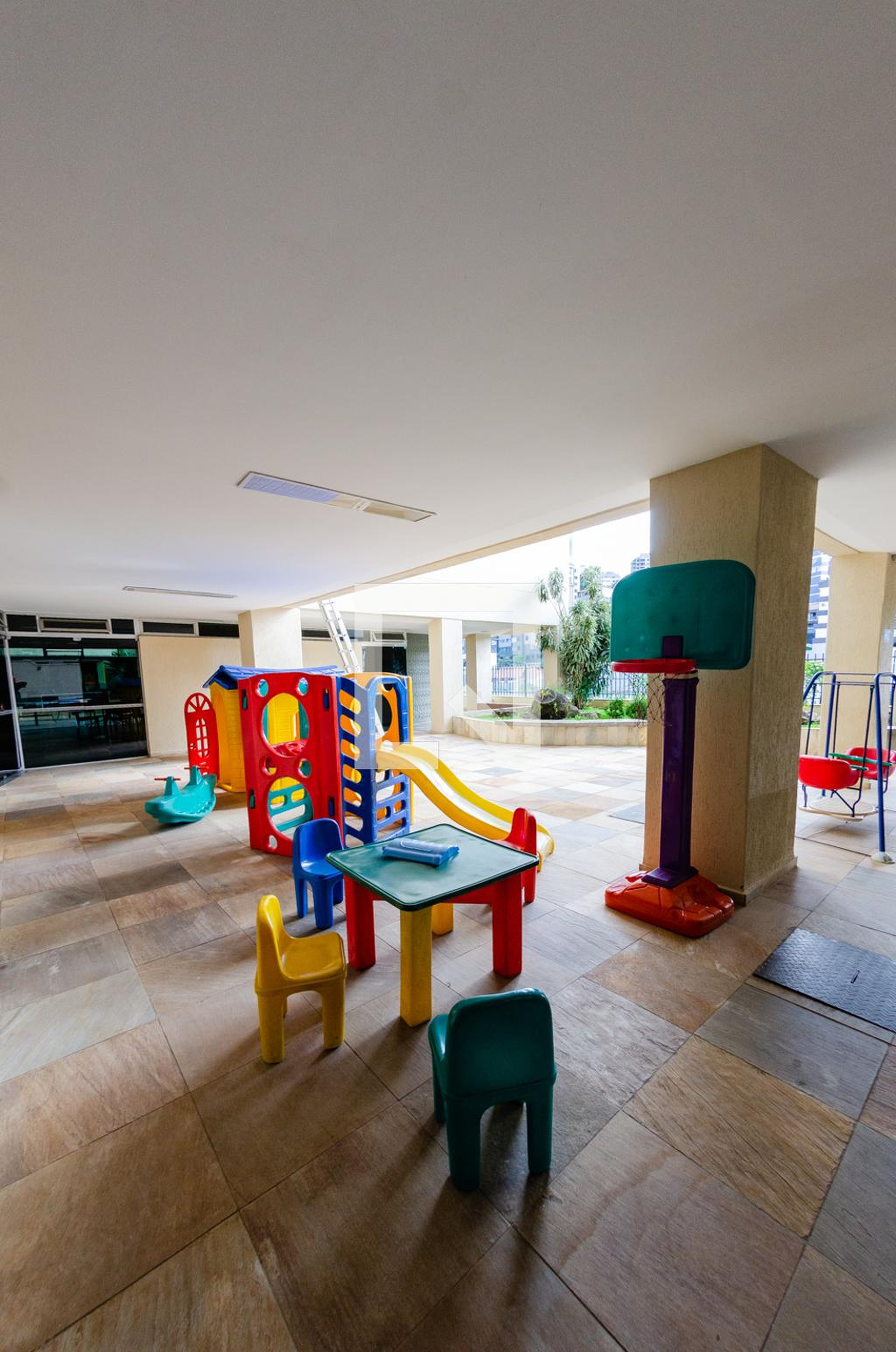 Playground - Edifício Eden Roc Residence