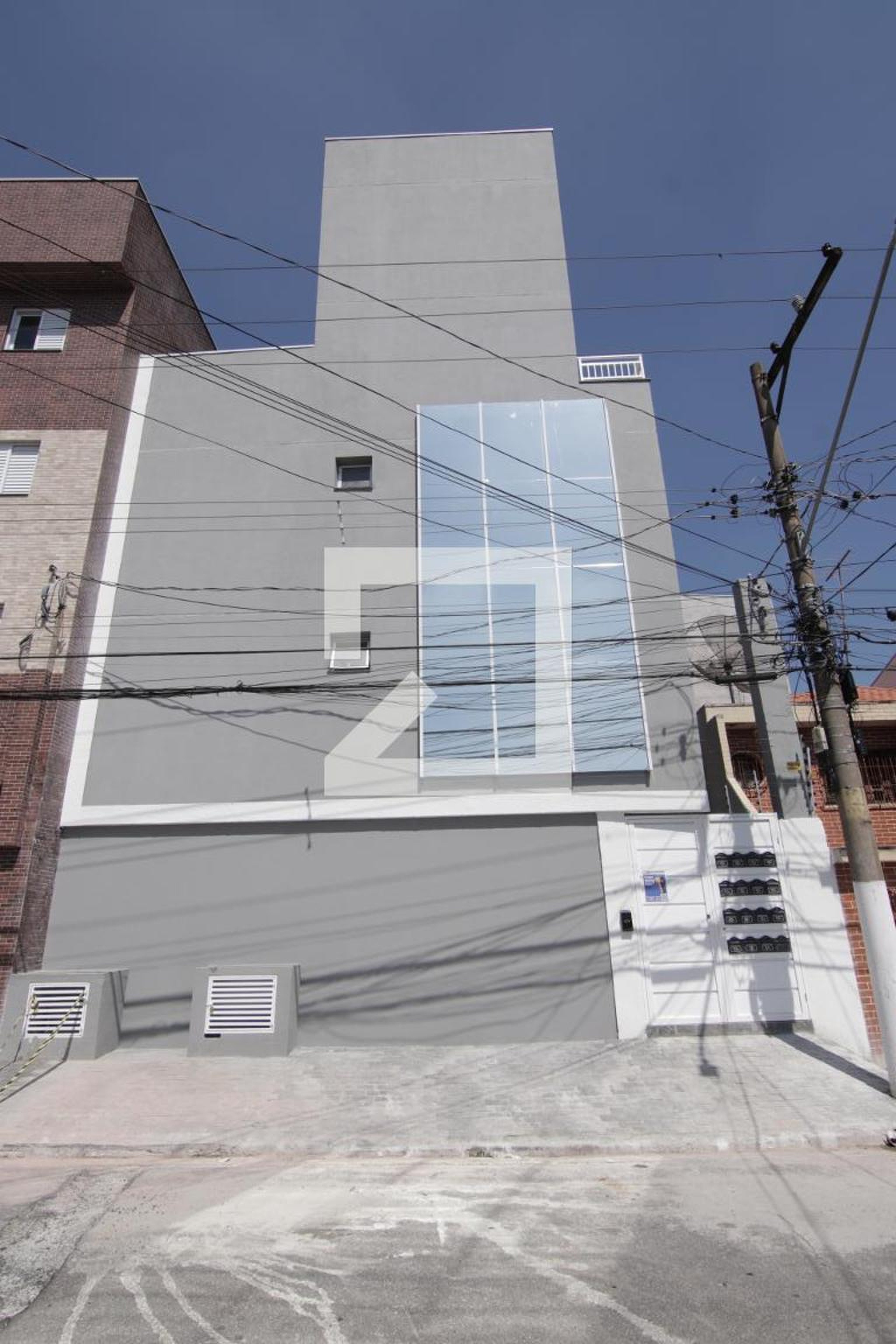 Fachada Condomínio em Rua Miguel Arcanjo de Oliveira, 199