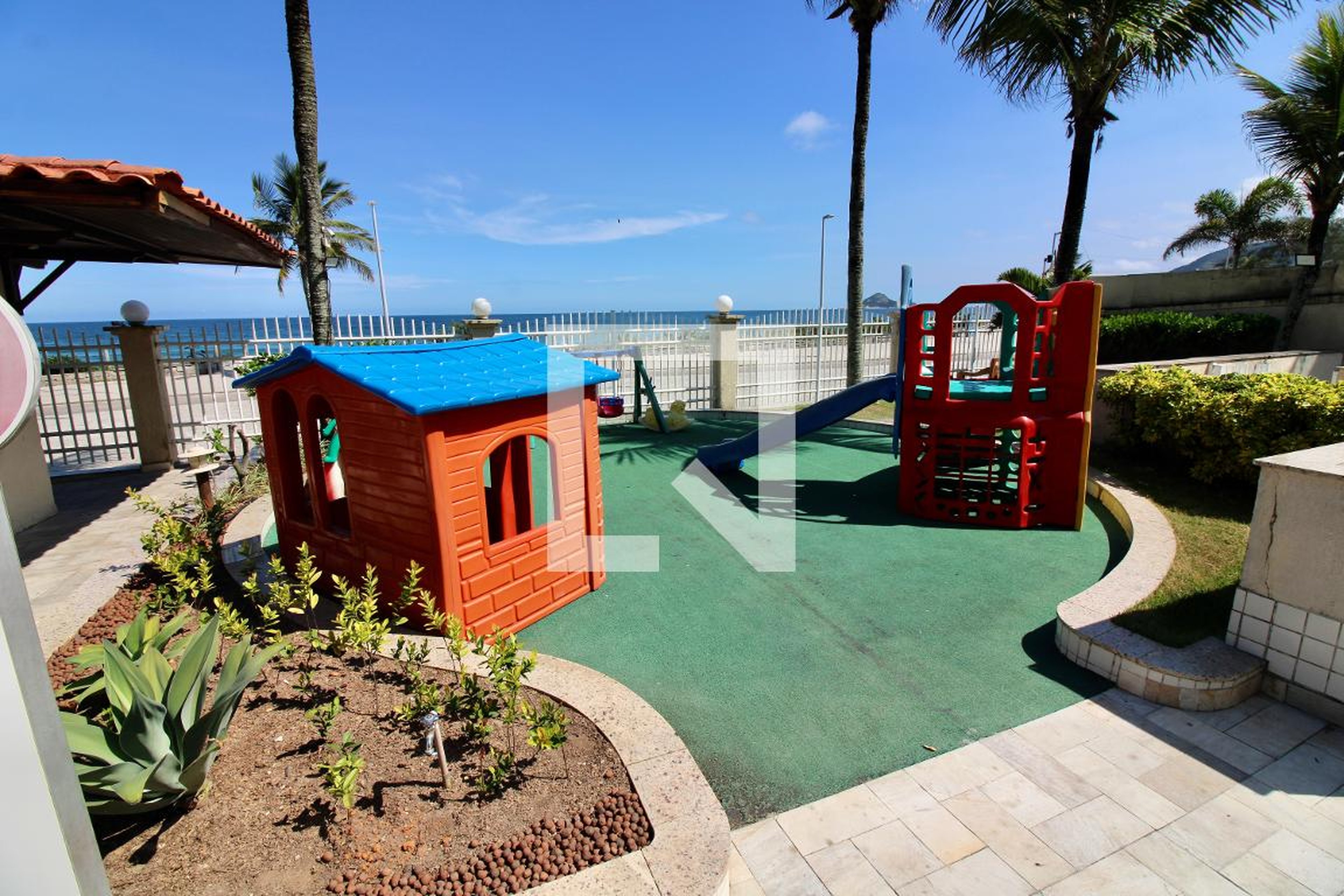 Playground - Villa Del Sol Residences