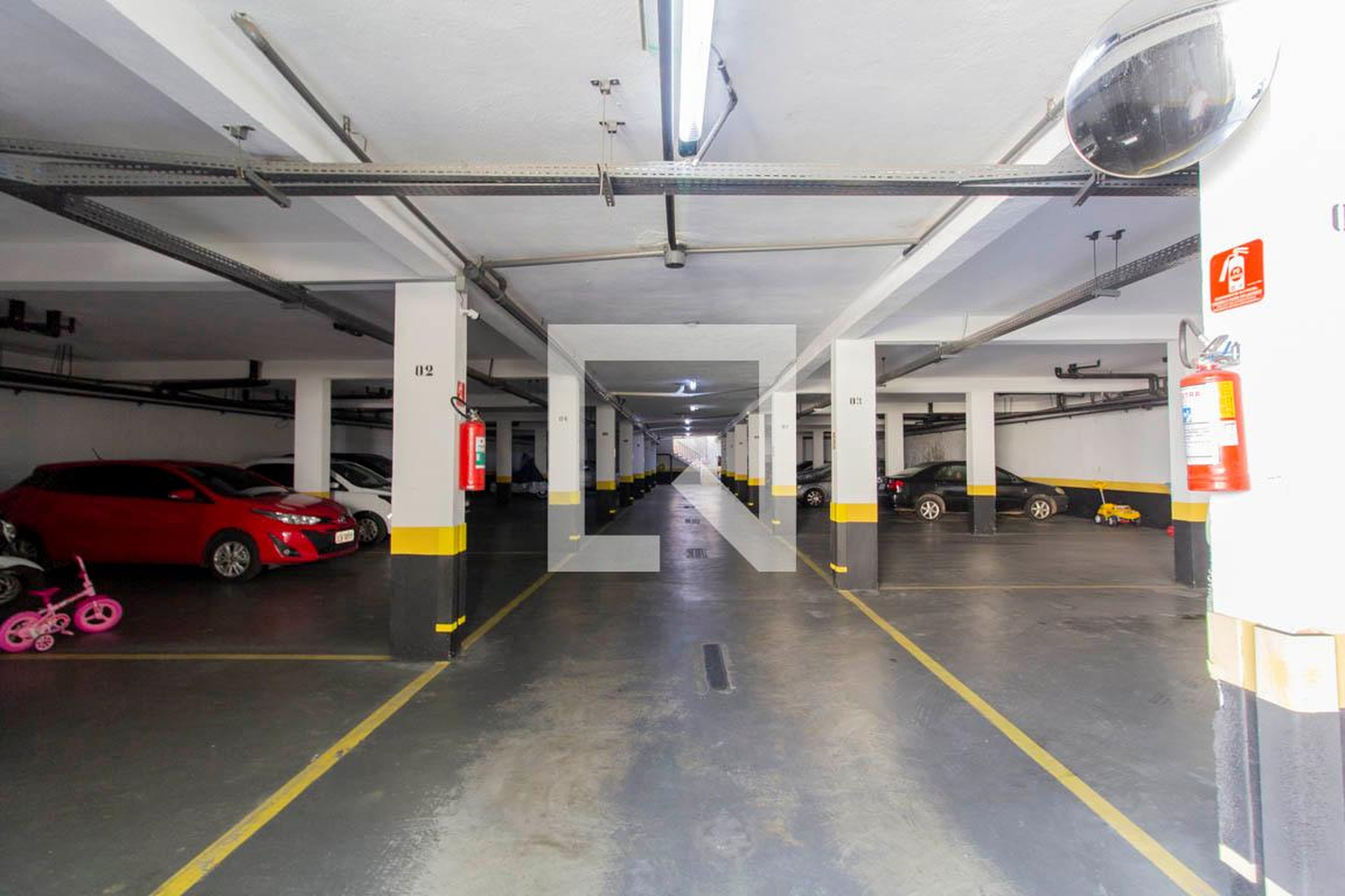 Estacionamento - Residencial Alto Garcas