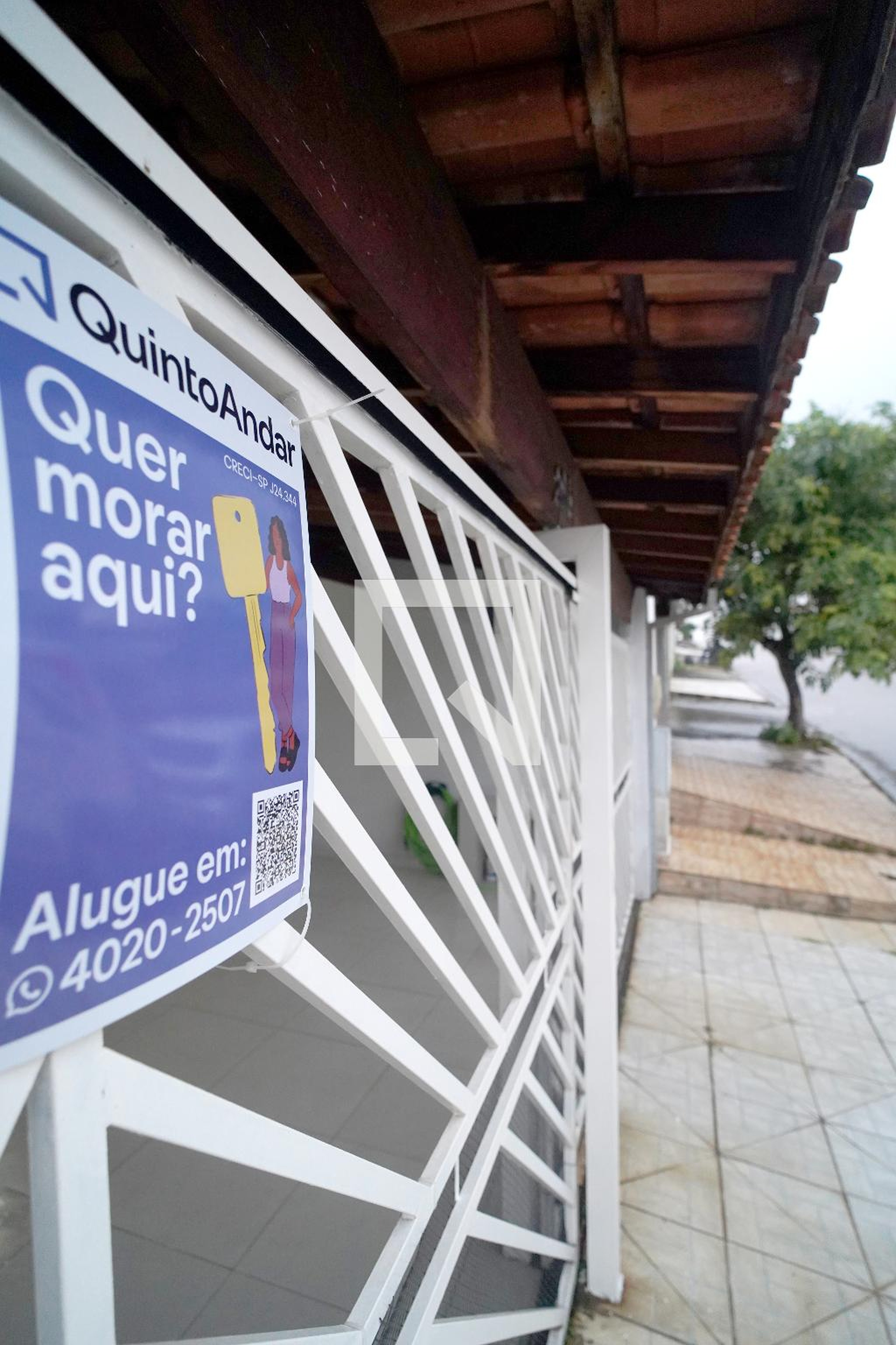Fachada Condomínio em Rua Antenor Fraga da Motta, 296