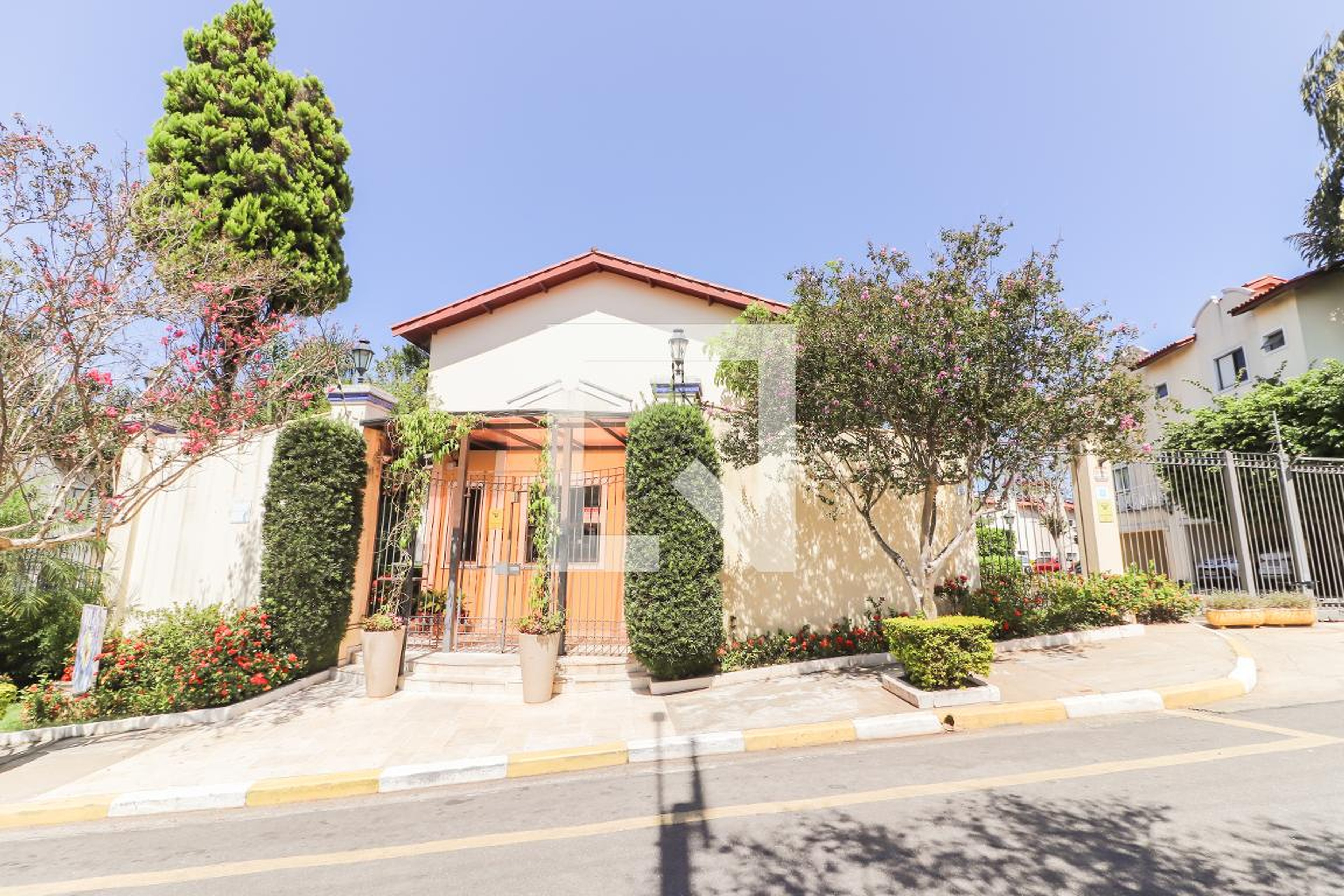 Fachada Condomínio Villas São Francisco I