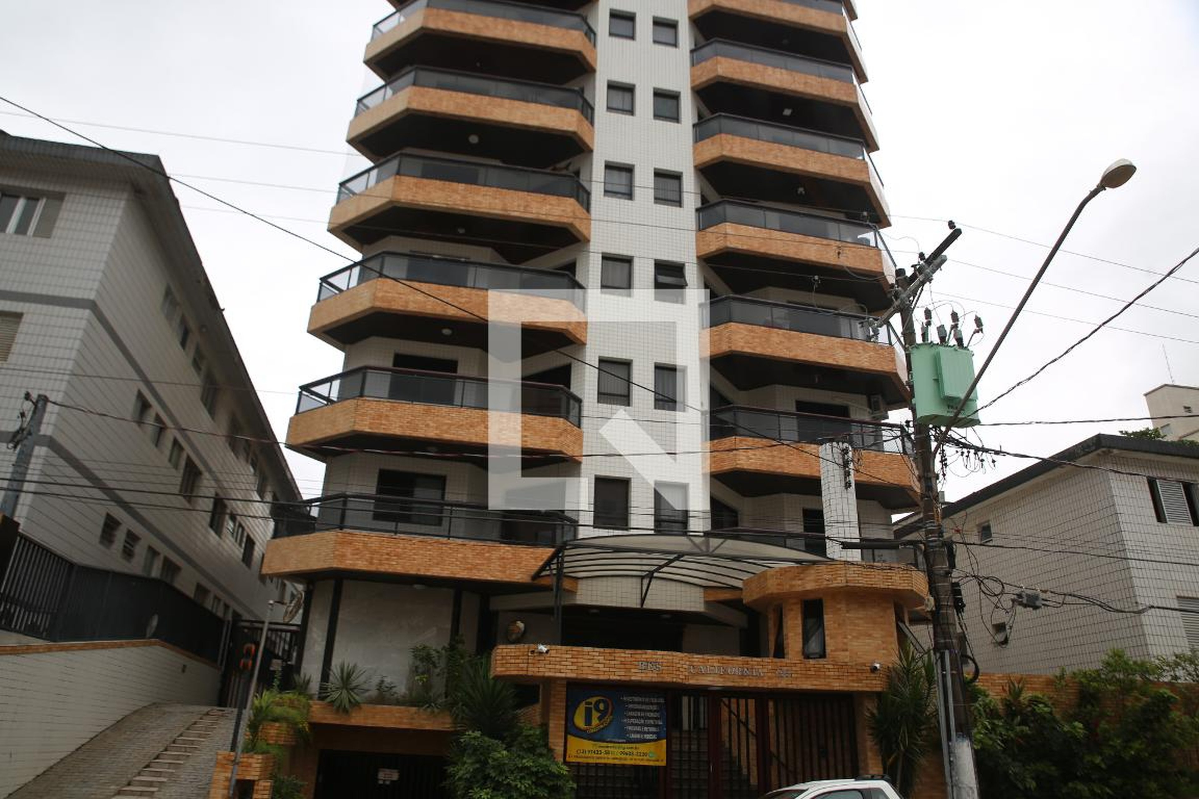 Fachada Residencial Califórnia