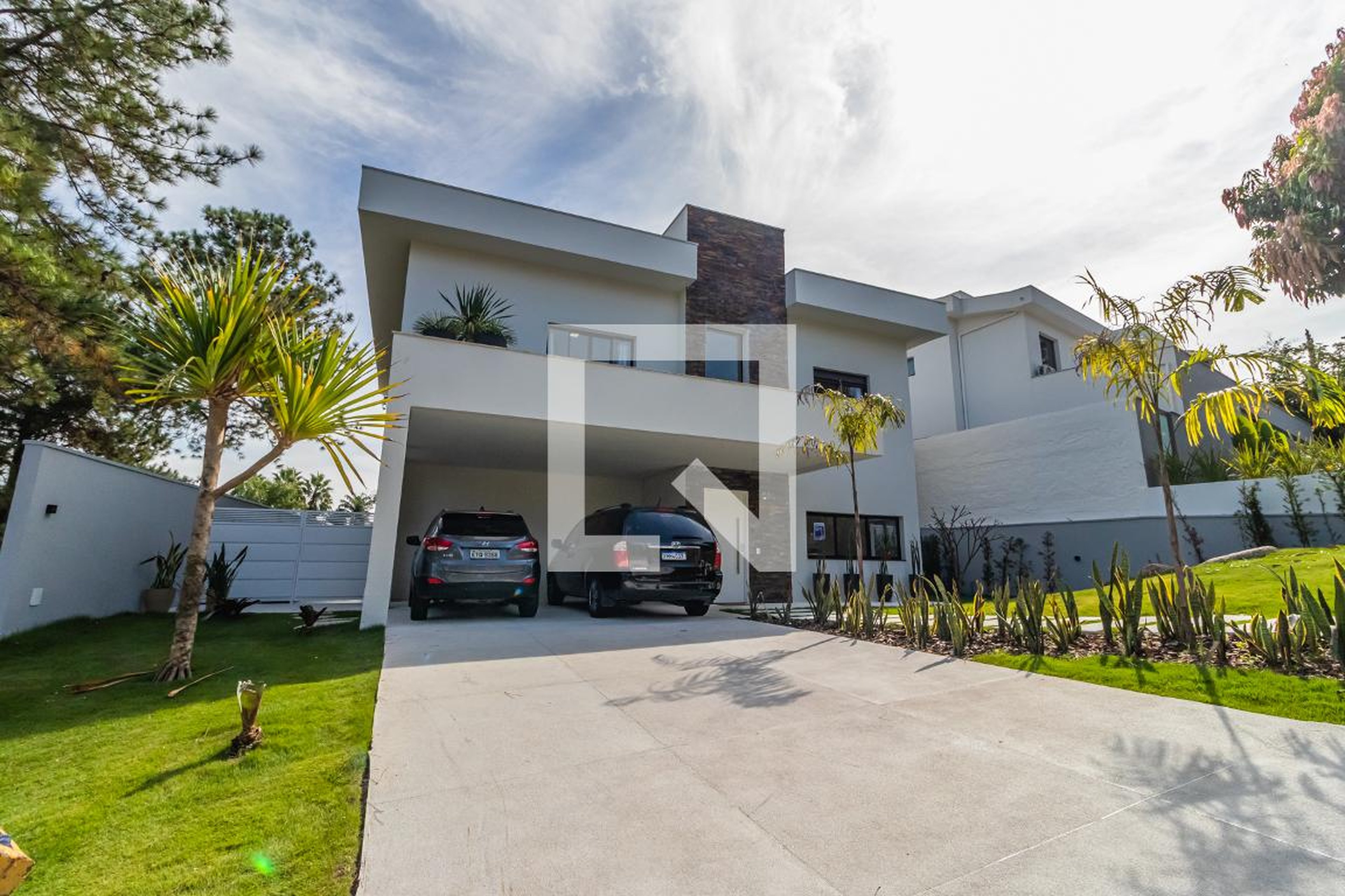 Fachada Condomínio Alphaville Residencial 12