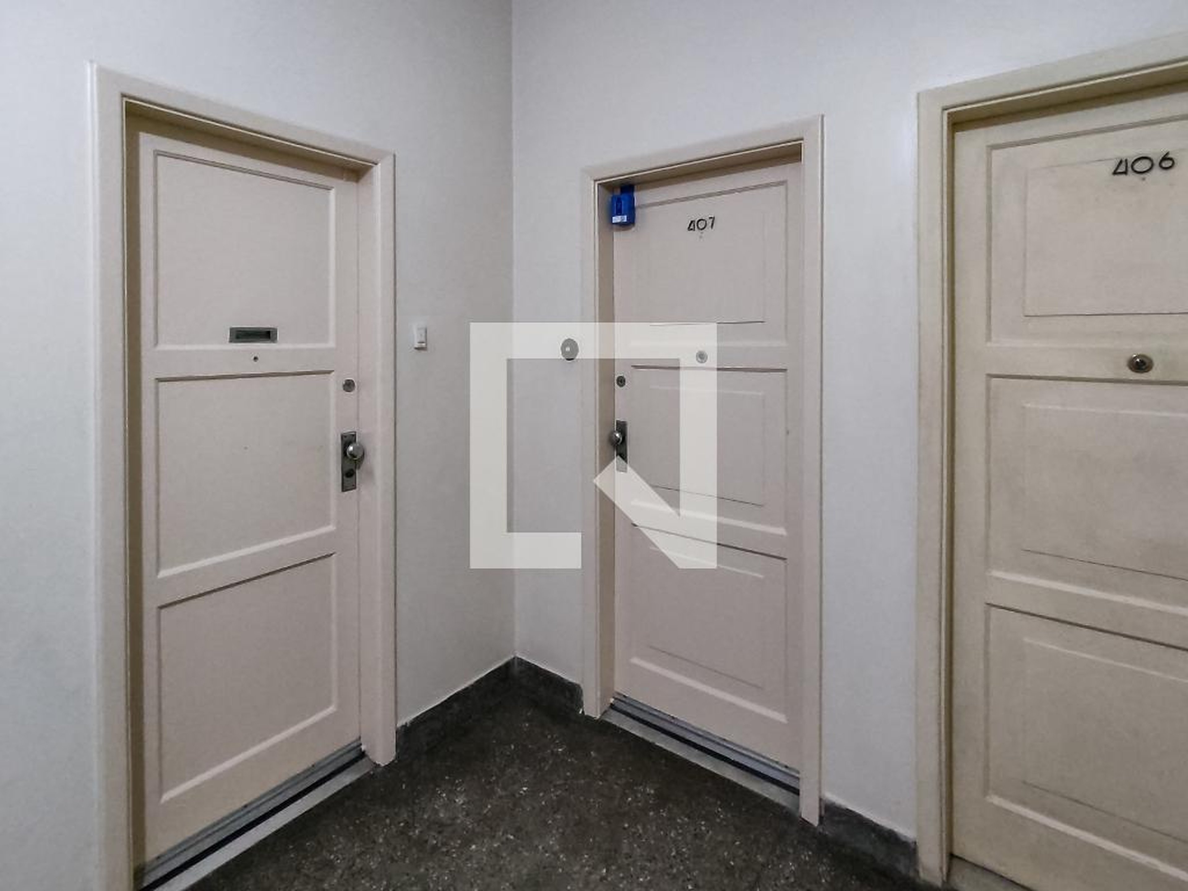 Entrada - Marques de Barbacena