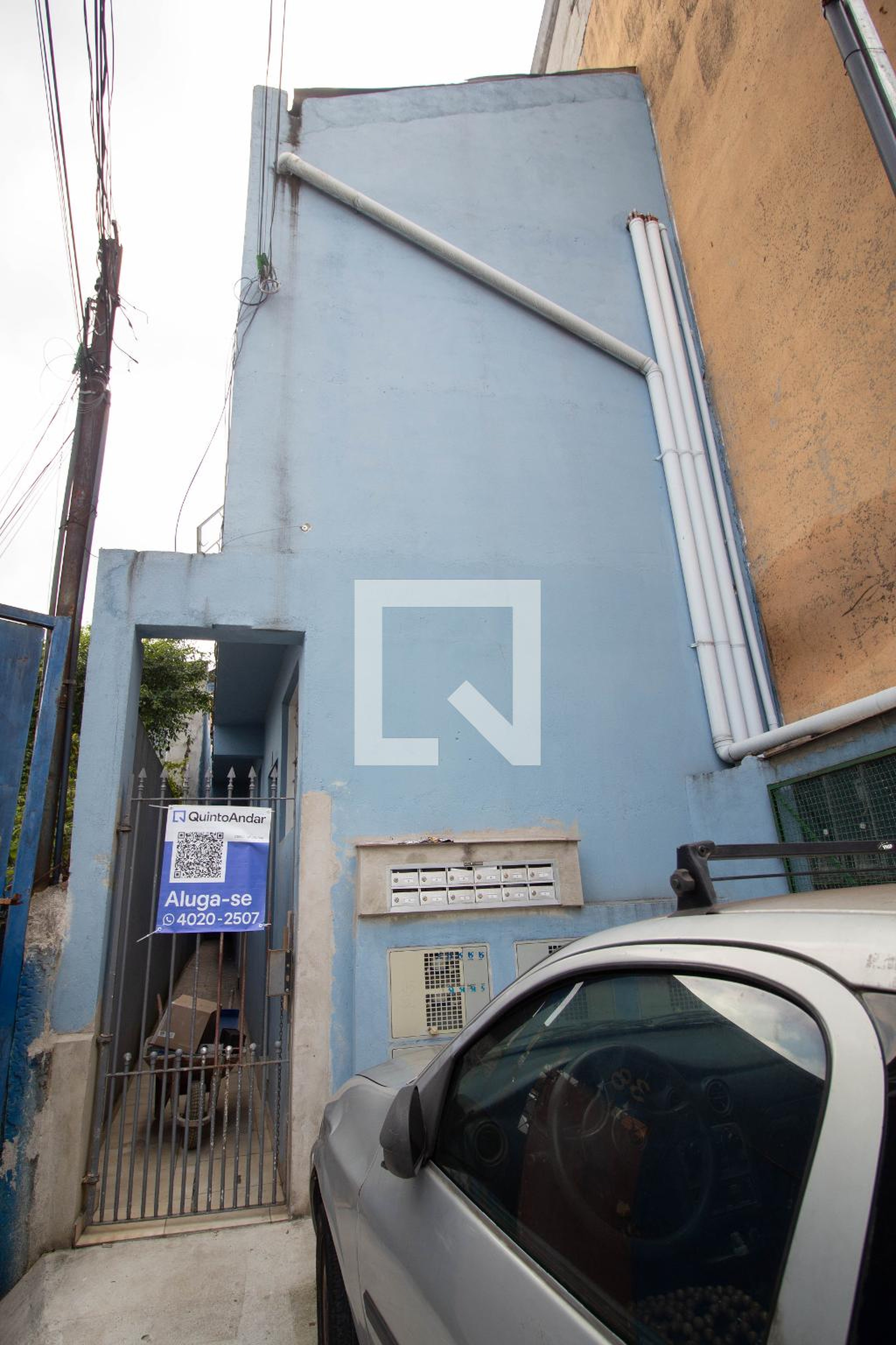 Fachada Condomínio em Rua Tomaz Paulino de Almeida, 32