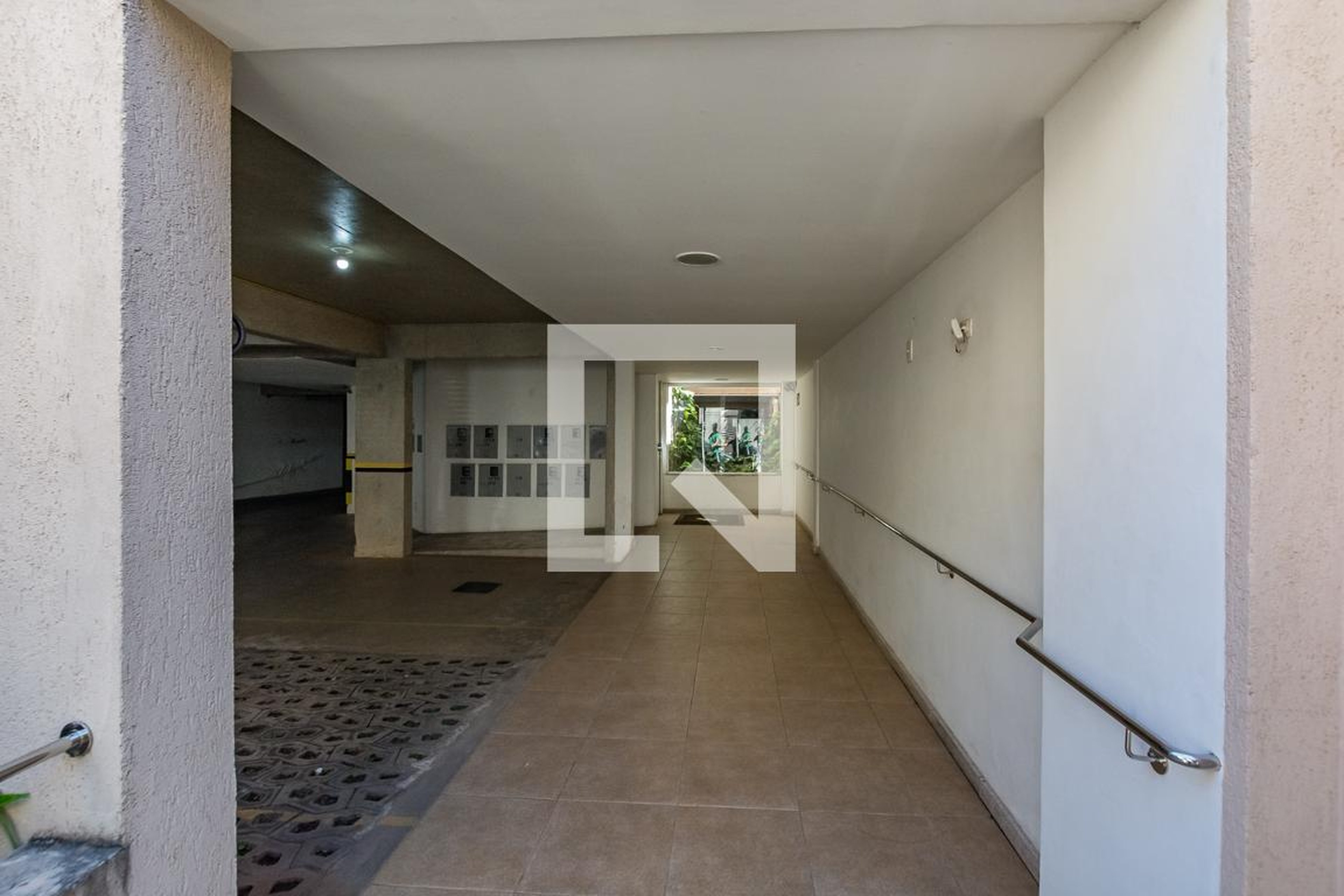 Entrada - Edifício Campos Geraes