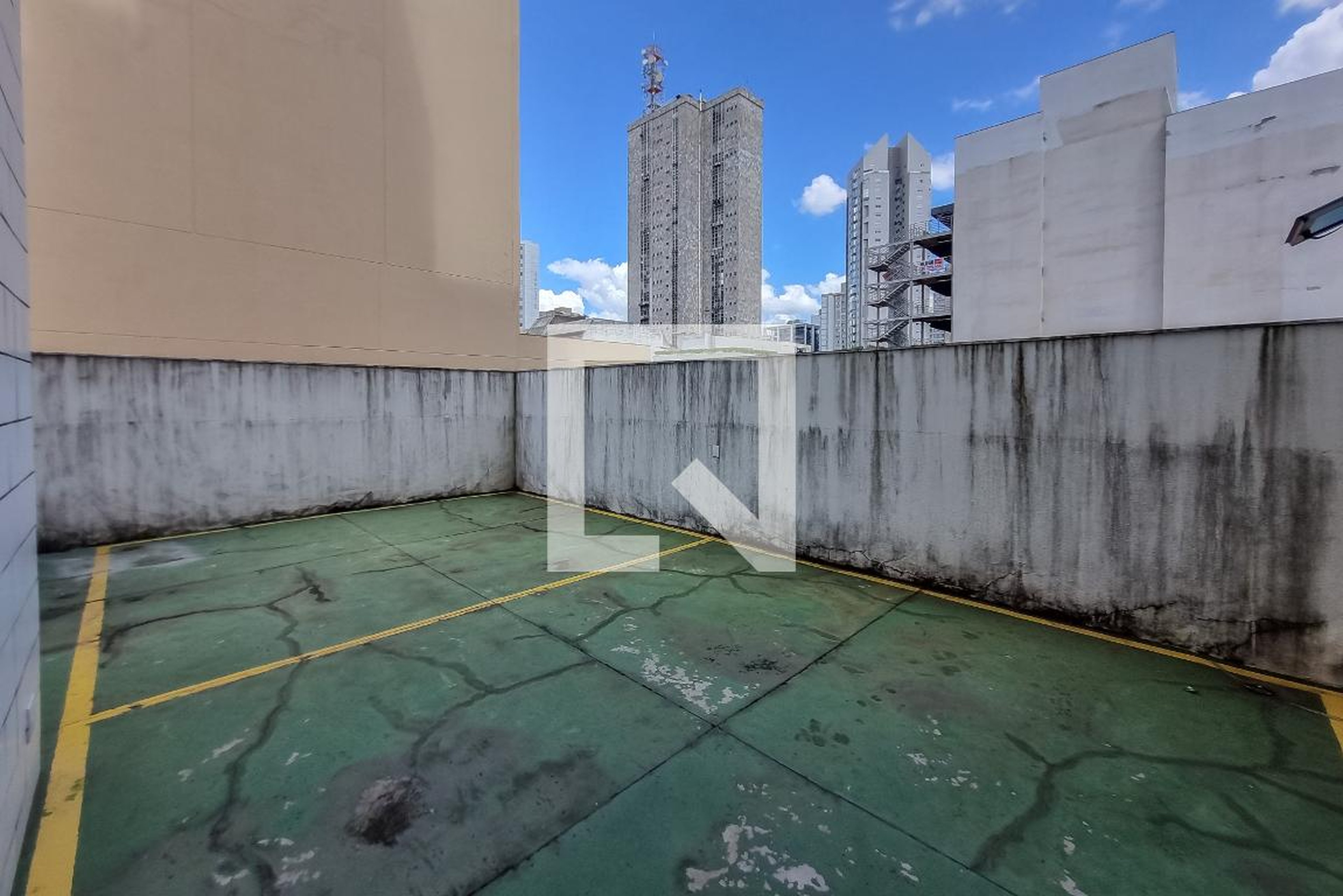 Quadra - Edifício Medianeira