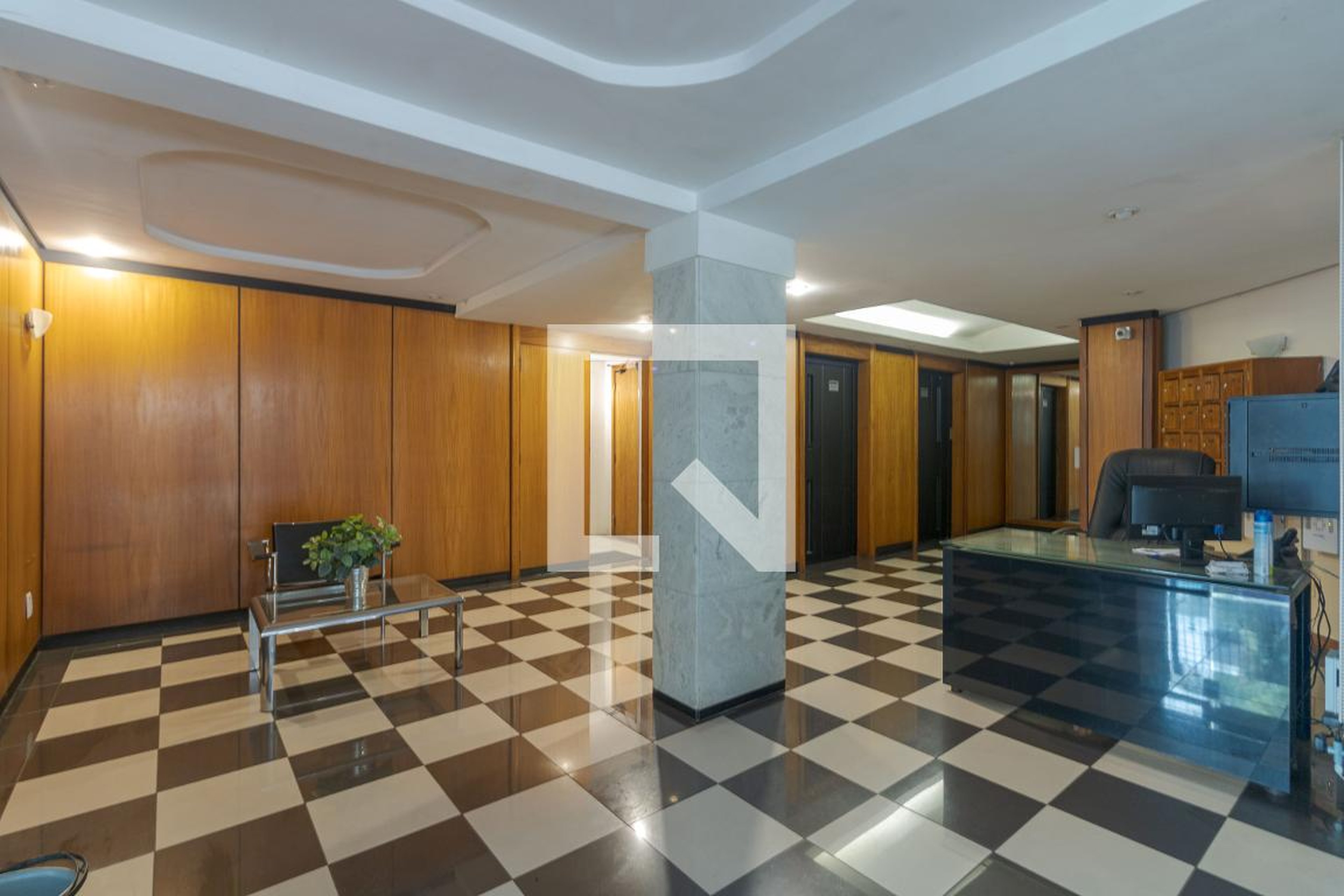 Hall social - Chesterfield