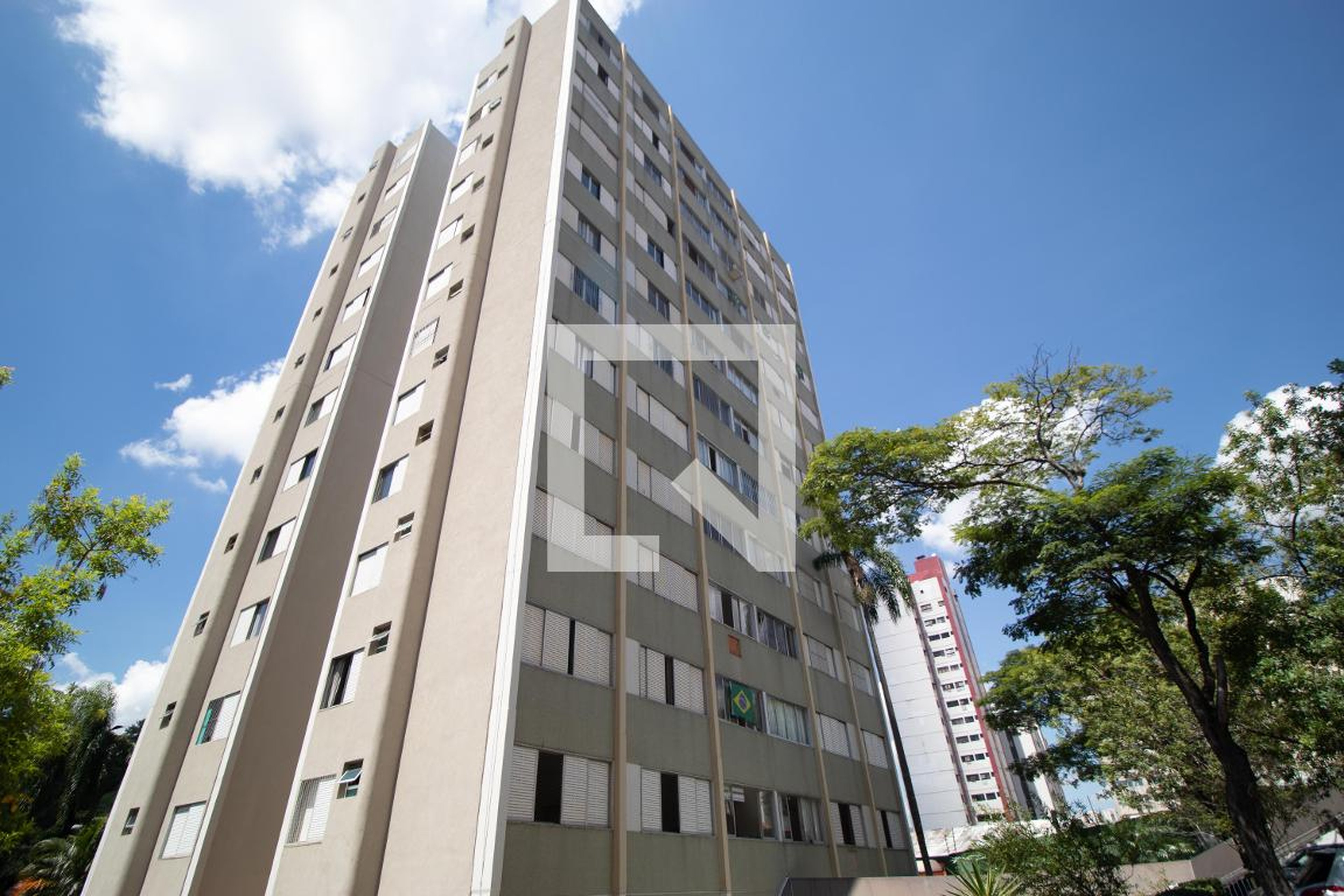 Fachada Condomínio em Avenida Princesa D'Oeste, 1847