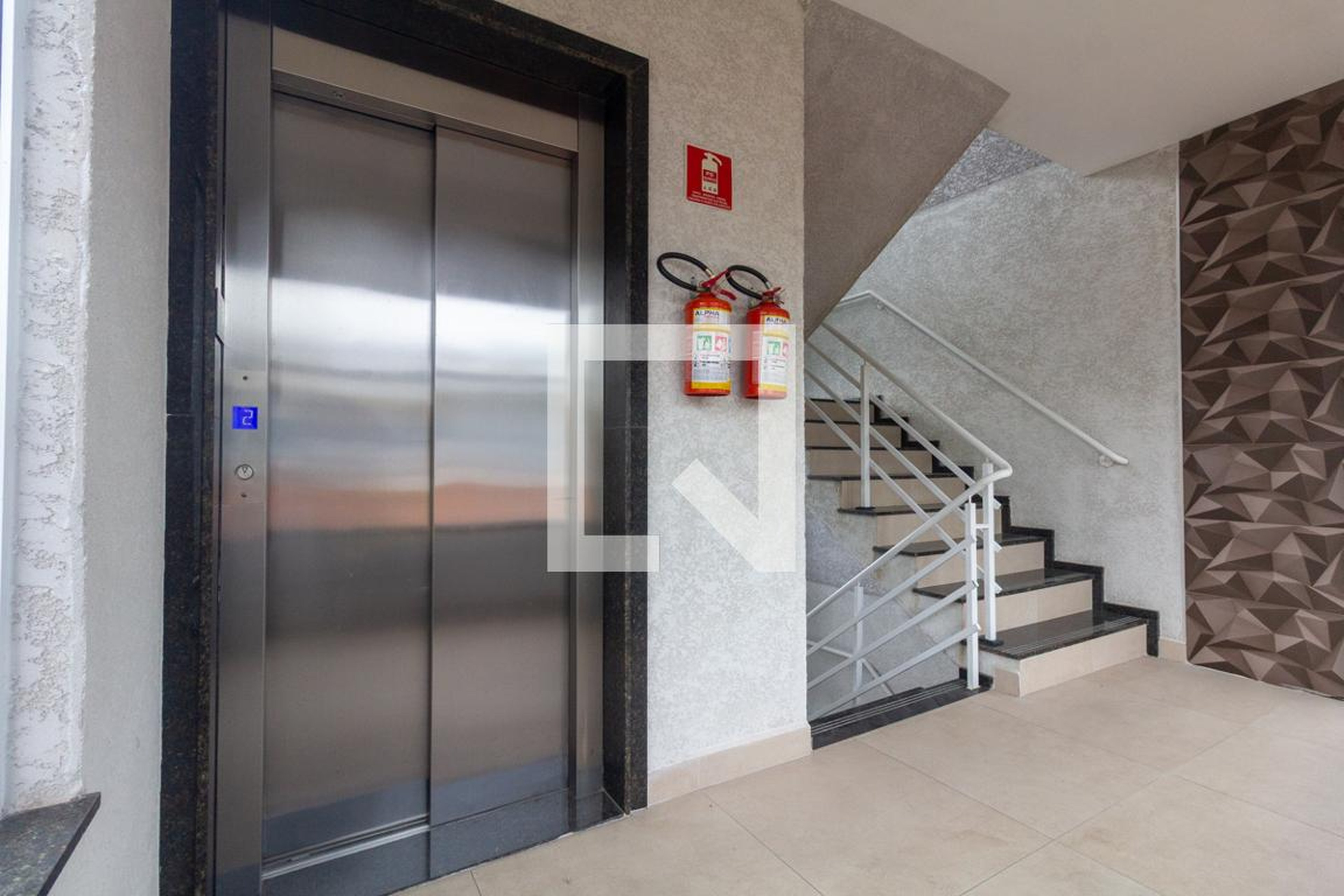 Elevador - Residêncial Sucess