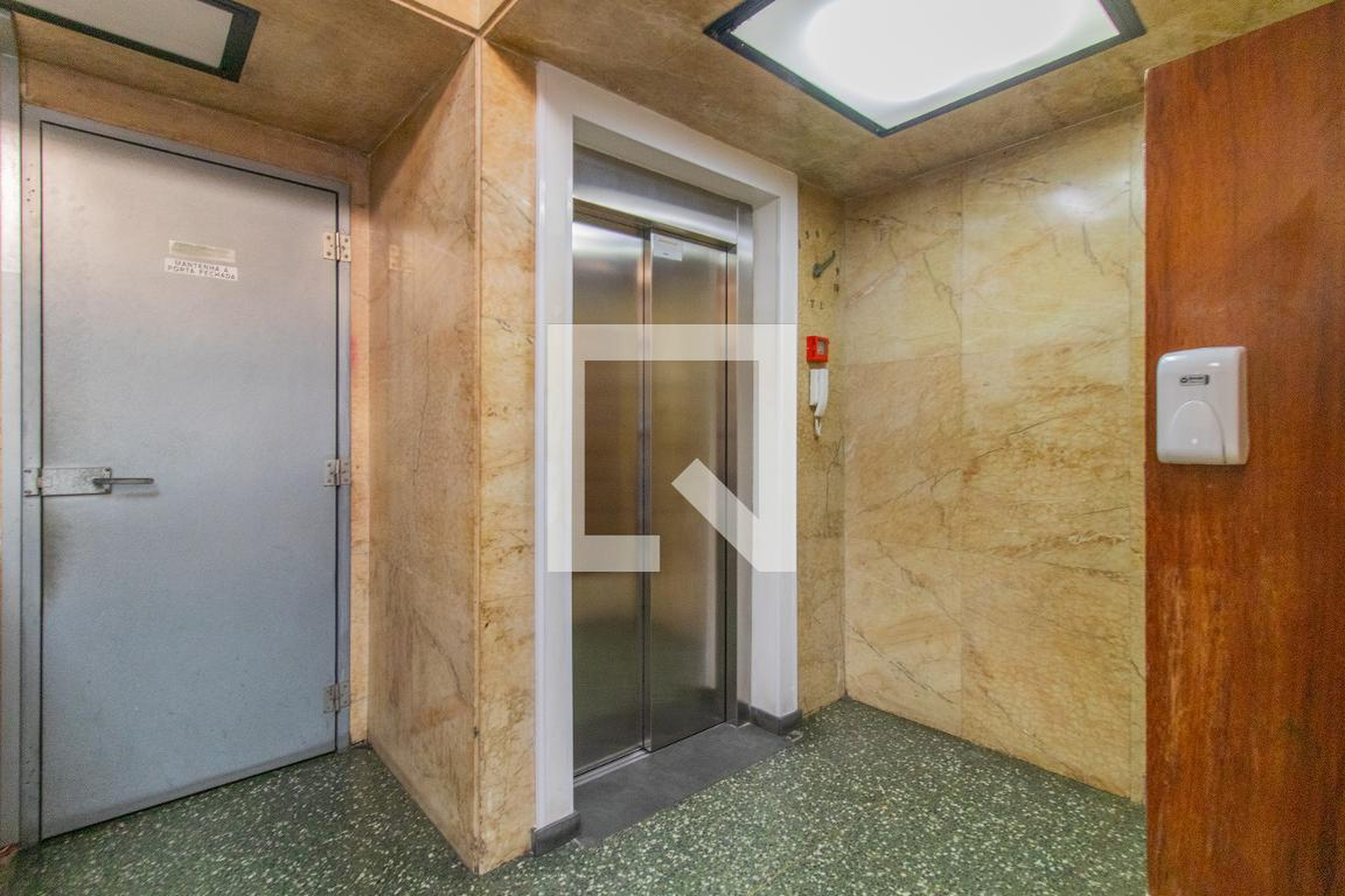 Elevador - Edifício Sul América