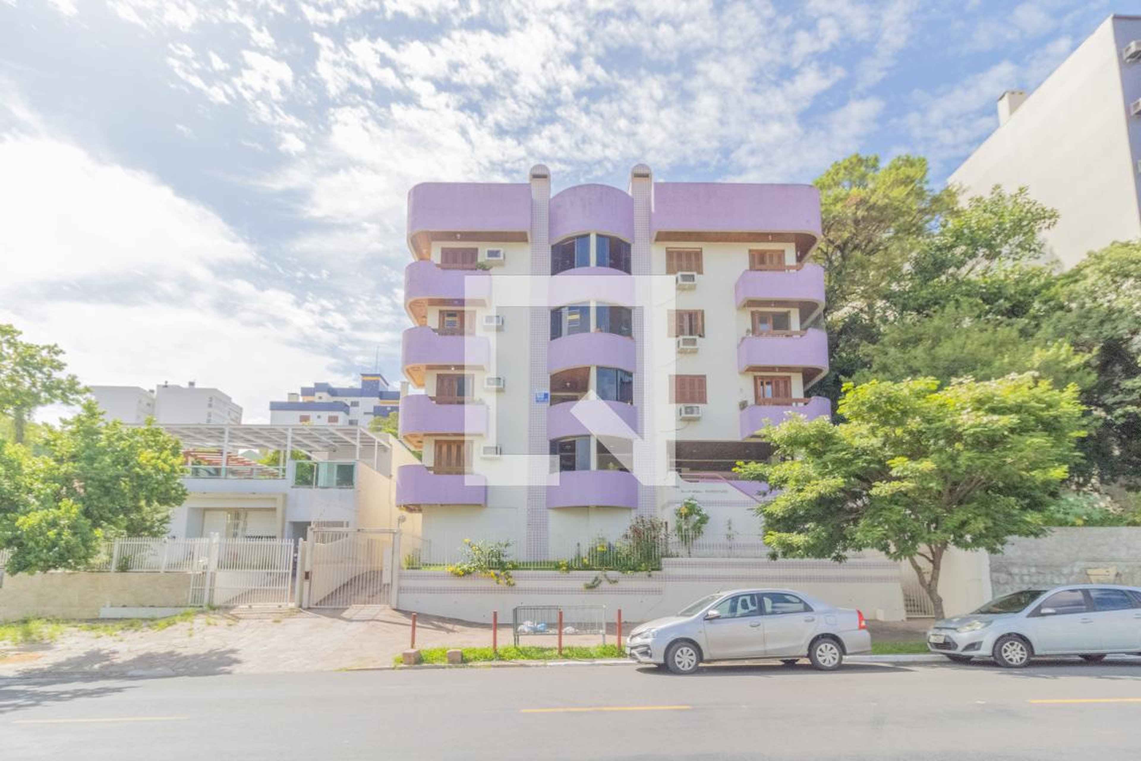 Fachada do Prédio Condomínio em Rua Brasil, 1160
