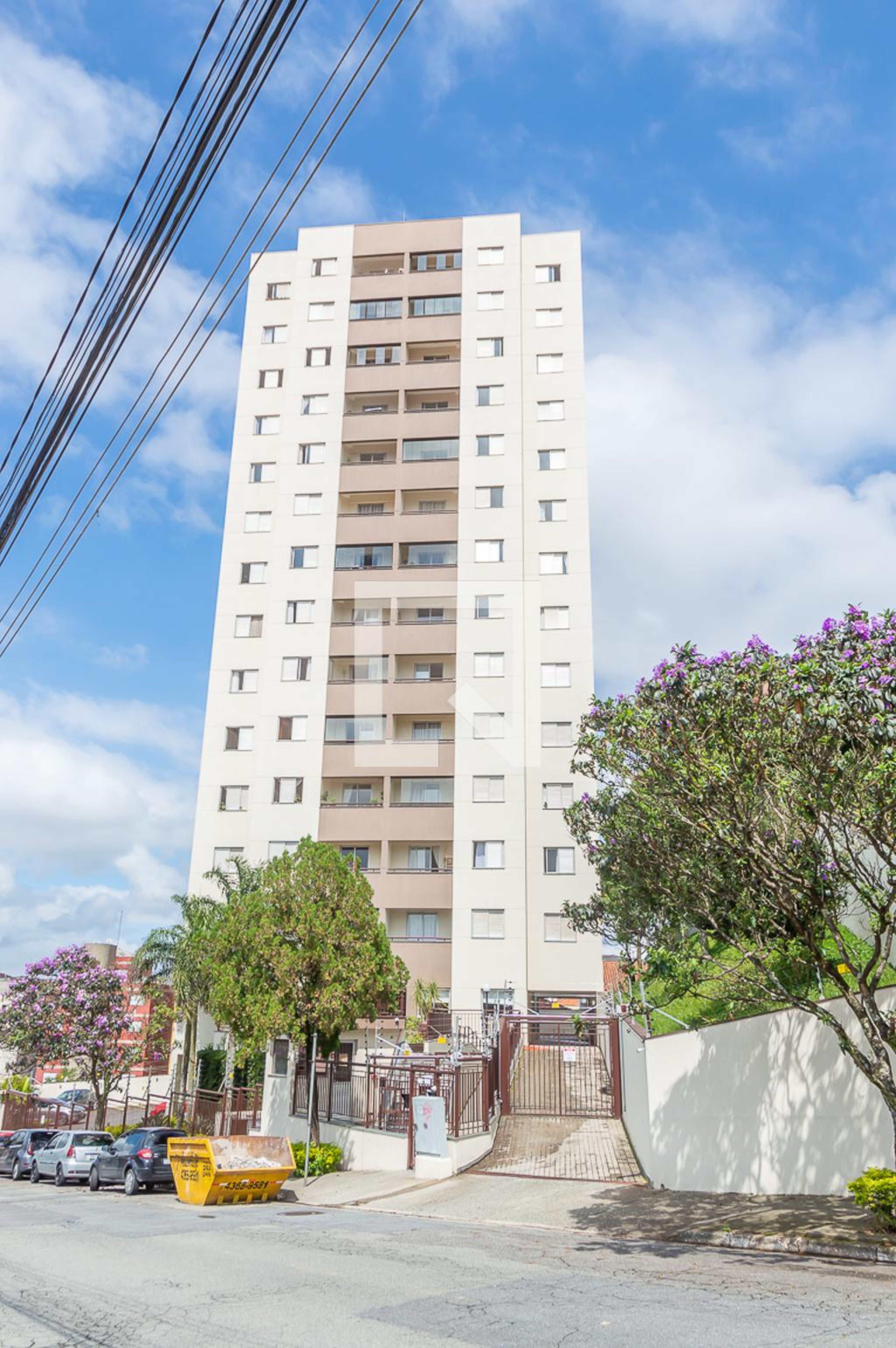 Fachada do Condomínio Residencial Fatima I
