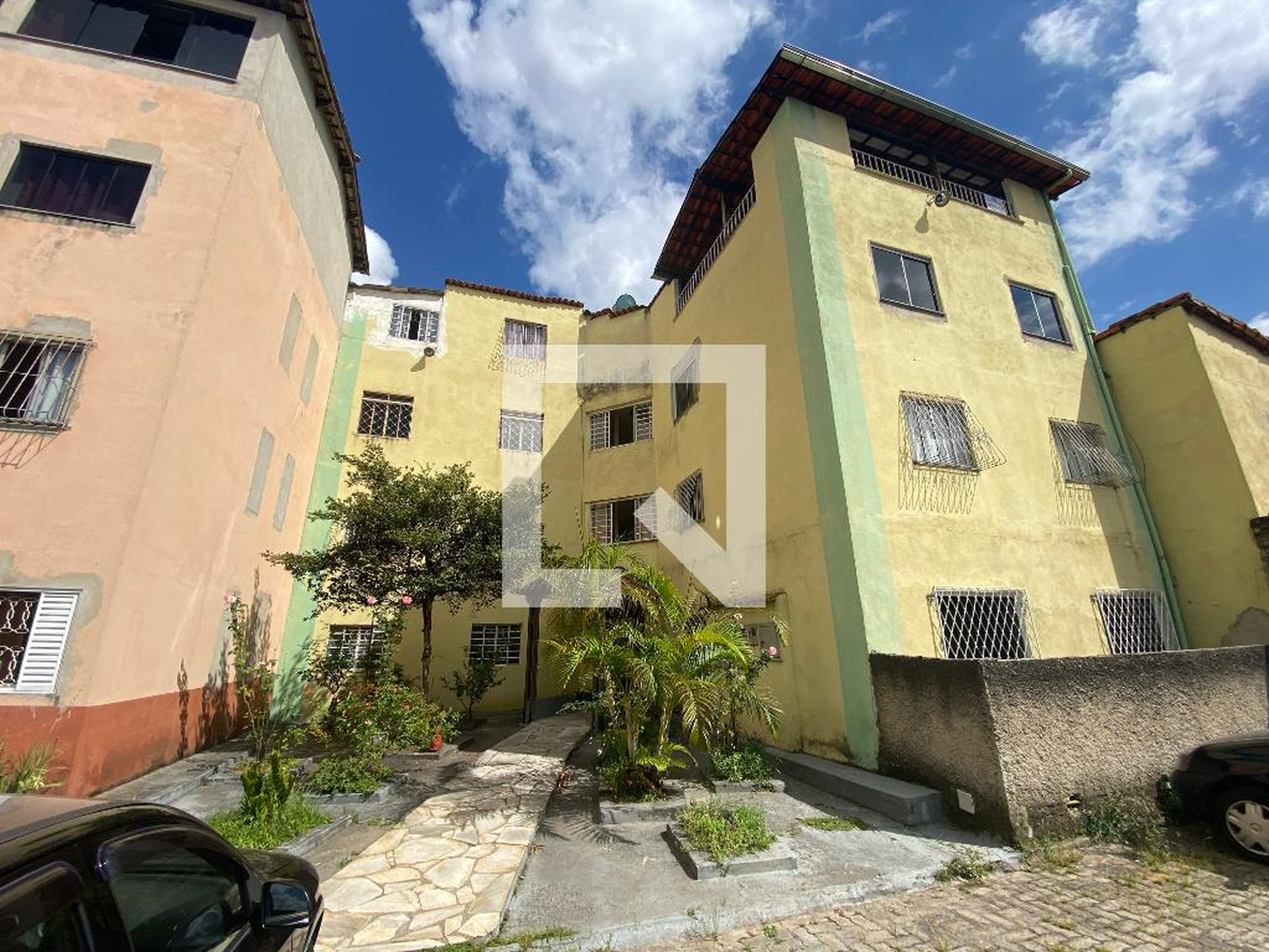 Fachada do Prédio Condomínio em Rua Roma, 99b