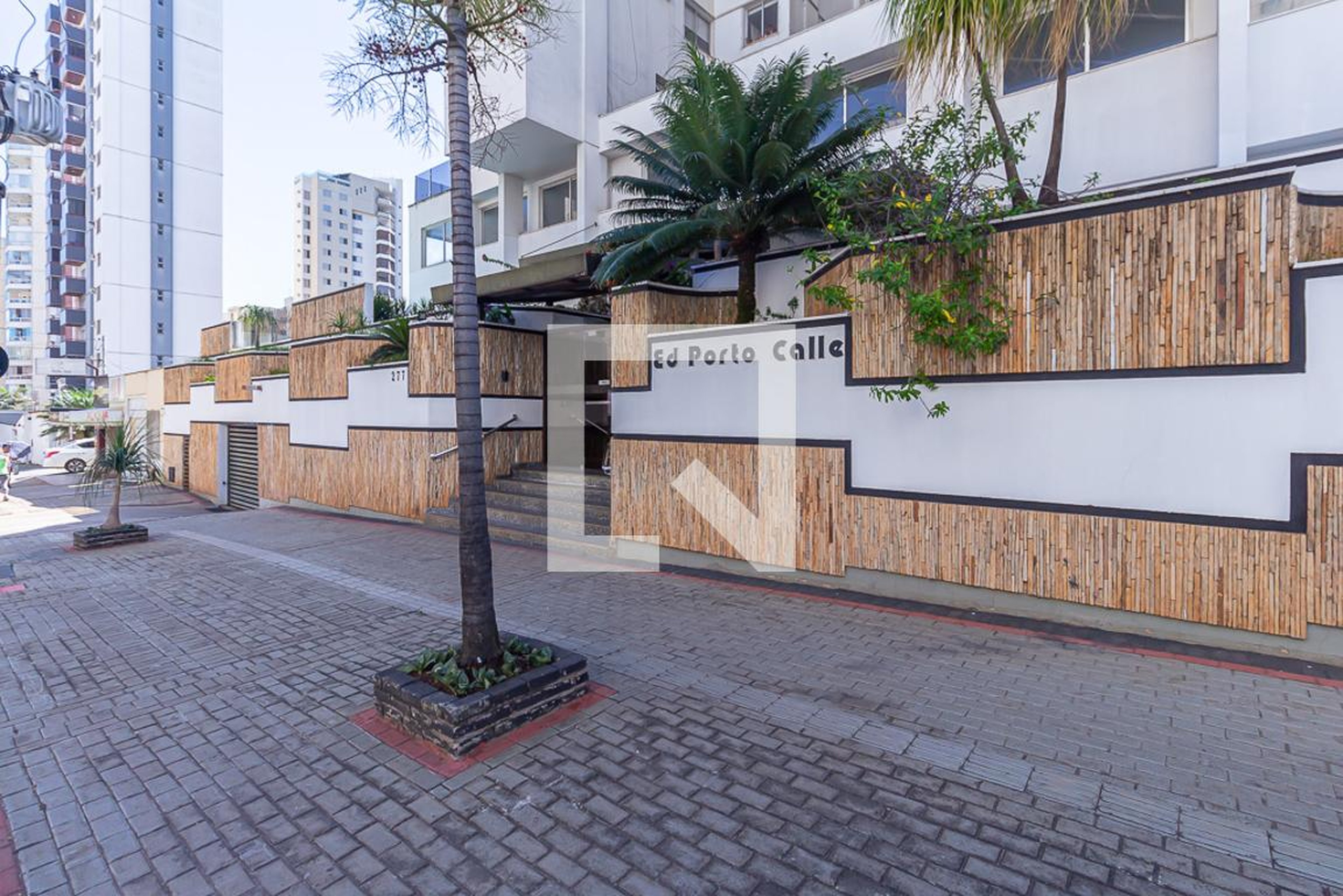 Fachada Edifício Porto Calle