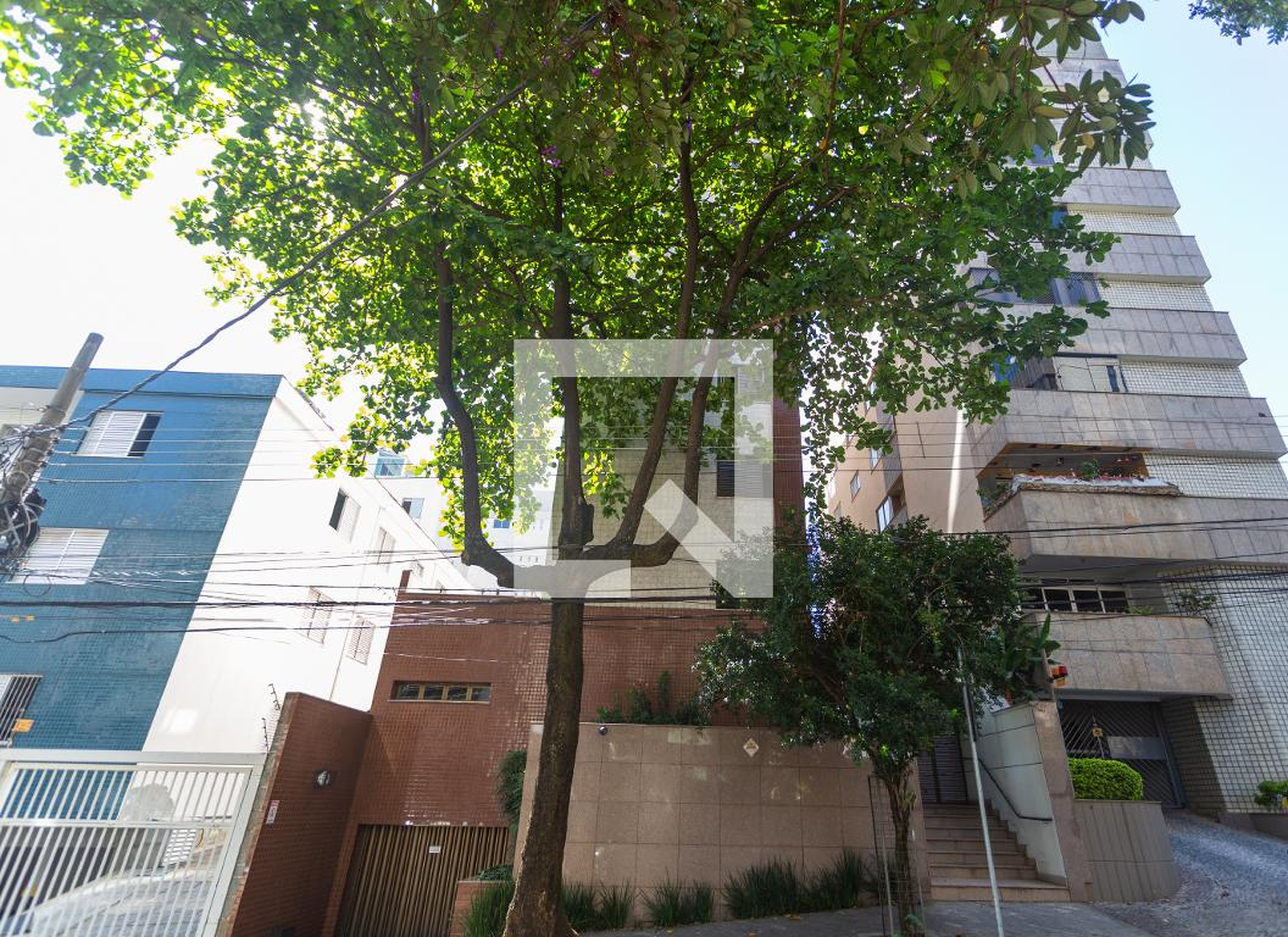 Fachada Condomínio Alzira Diniz