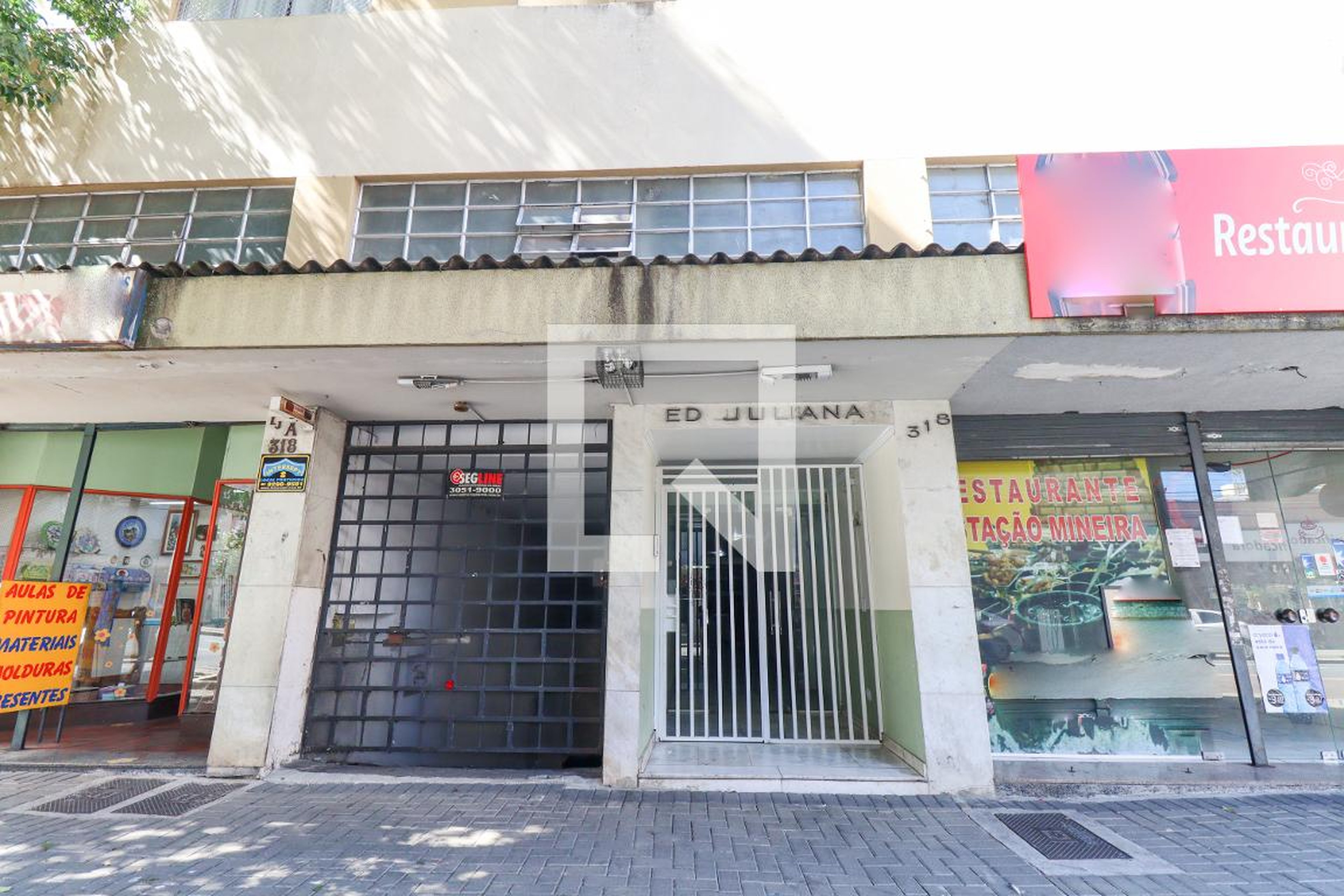 Fachada do Condomínio Condomínio Juliana