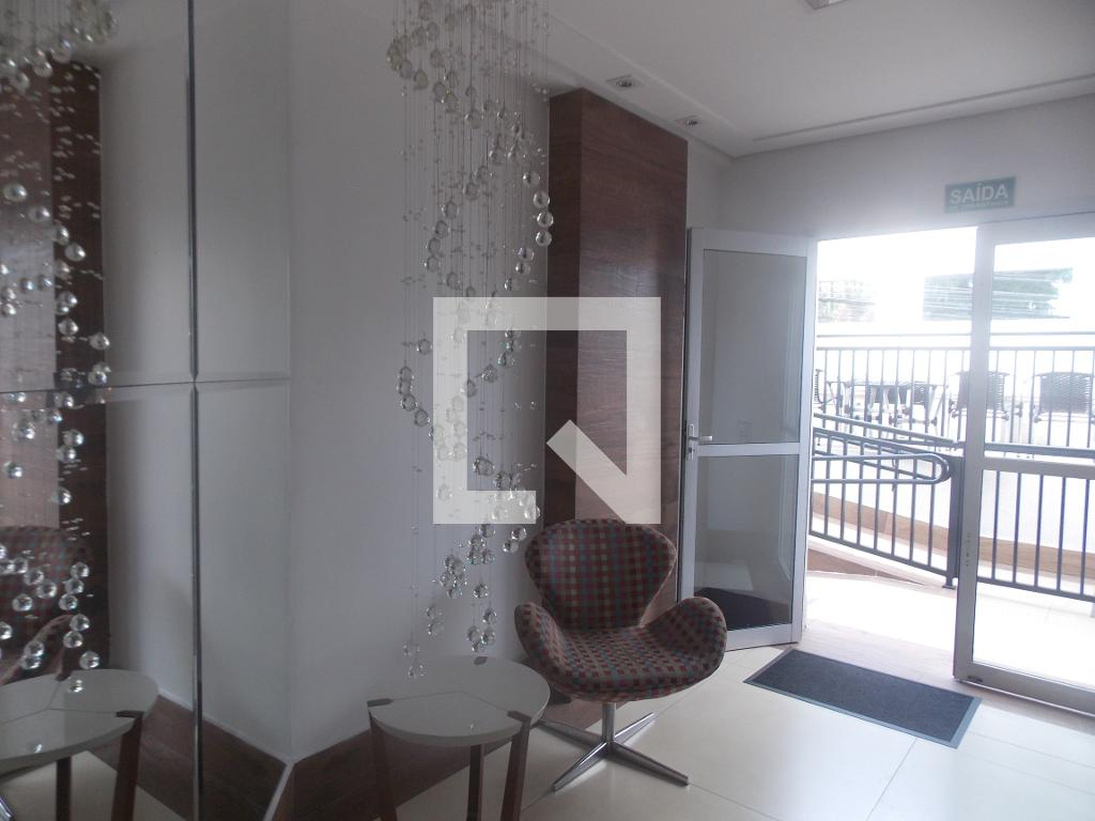 Hall de entrada Condomínio em Alameda Yayá, 177