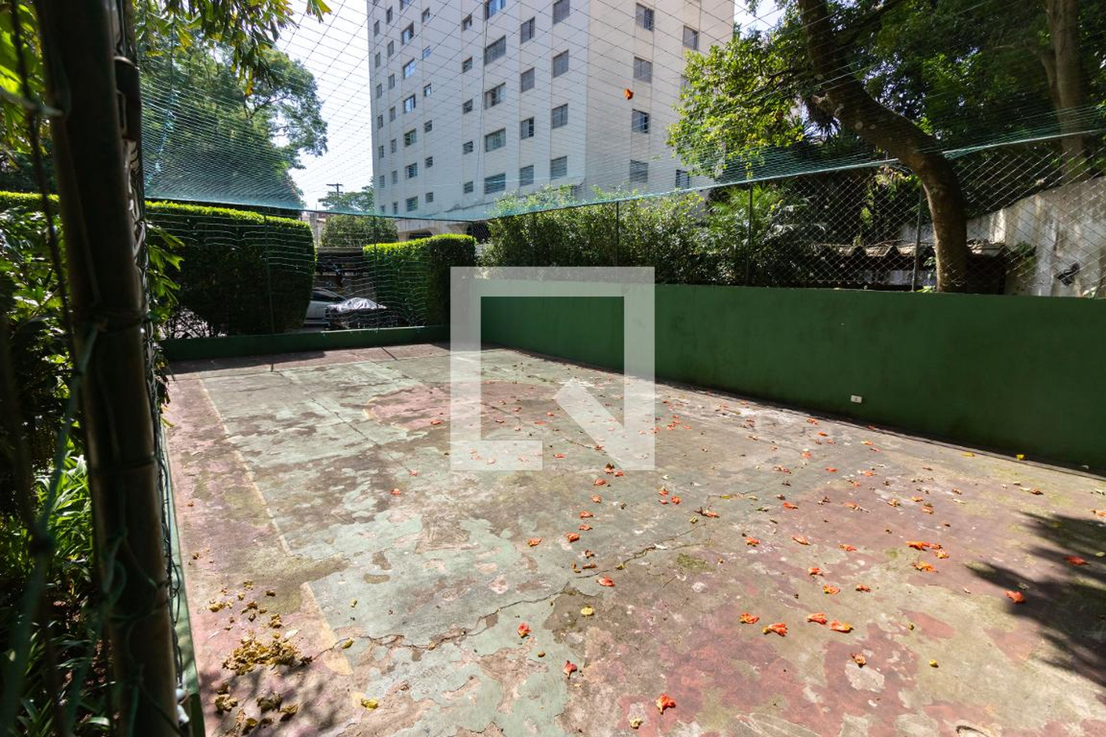 Quadra Esportiva - Edifício Samambaias