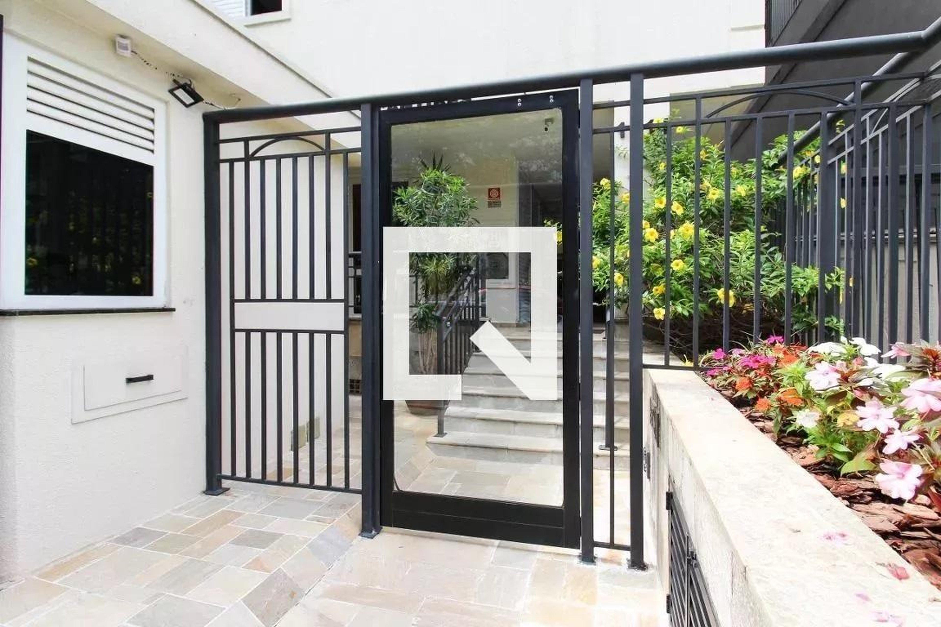 Entrada - Capitão Antibes