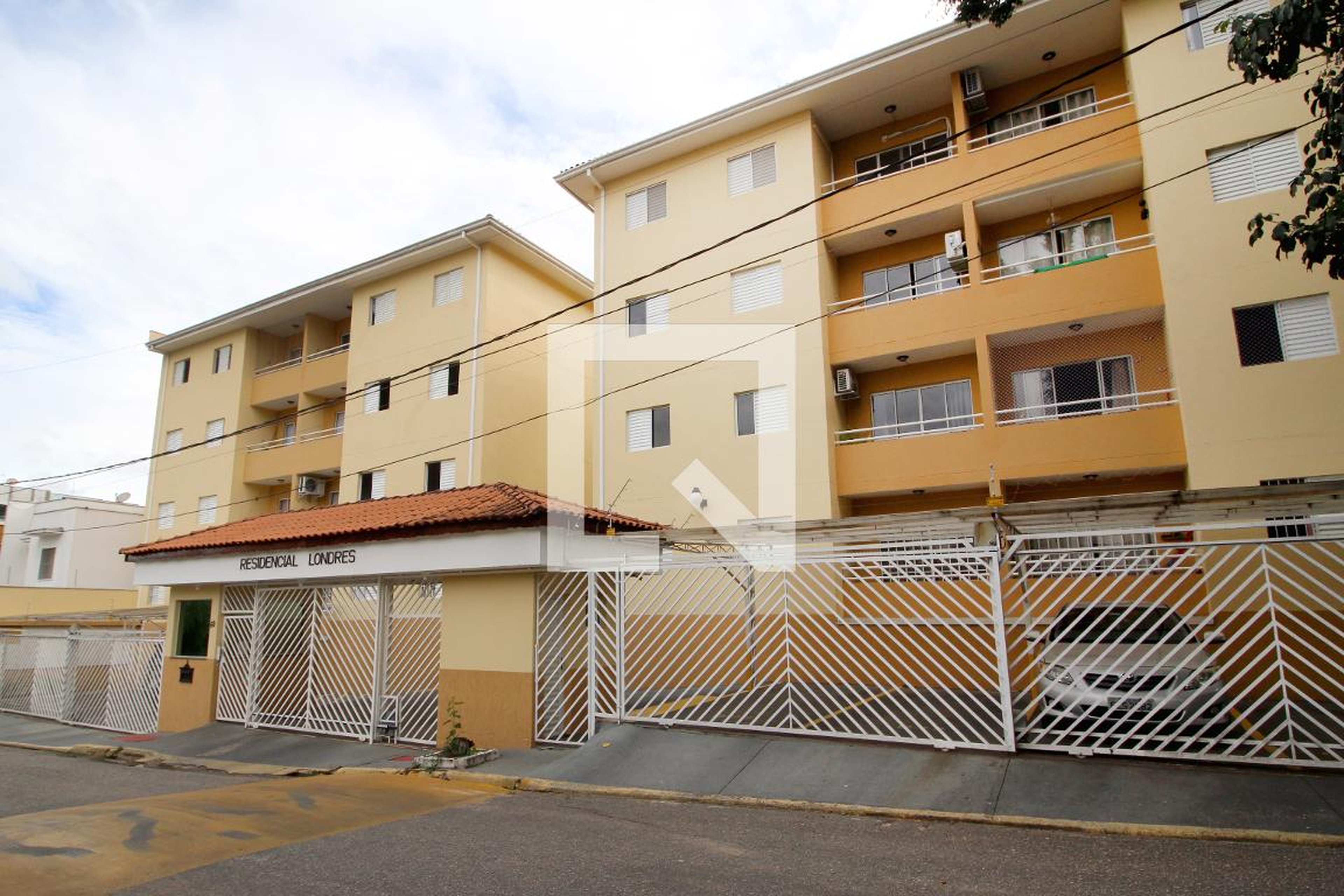 Fachada Residencial Londres