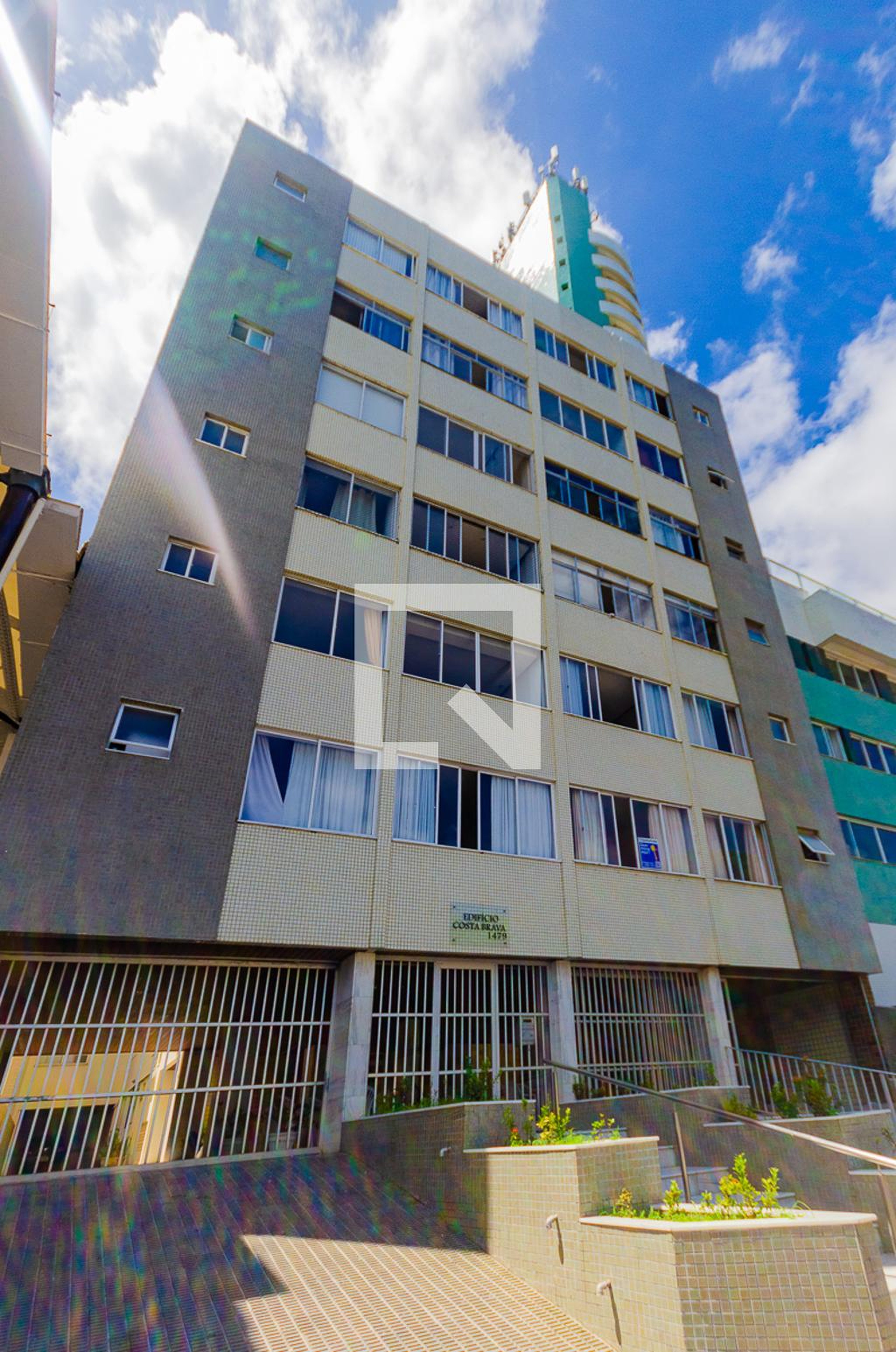 Fachada do Prédio Condomínio em Avenida Oceânica, 1479