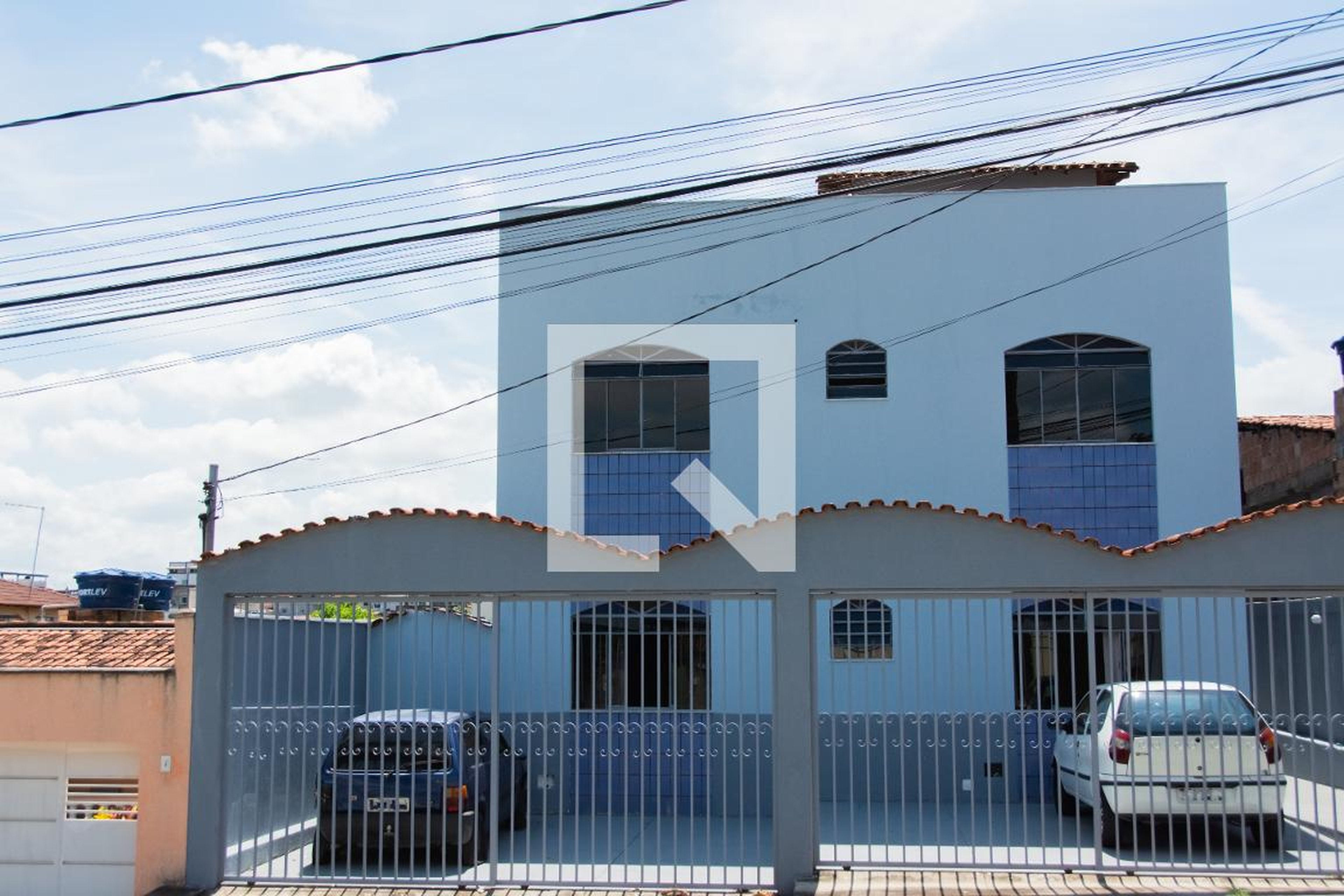 Fachada Condomínio em Rua Sete, 192