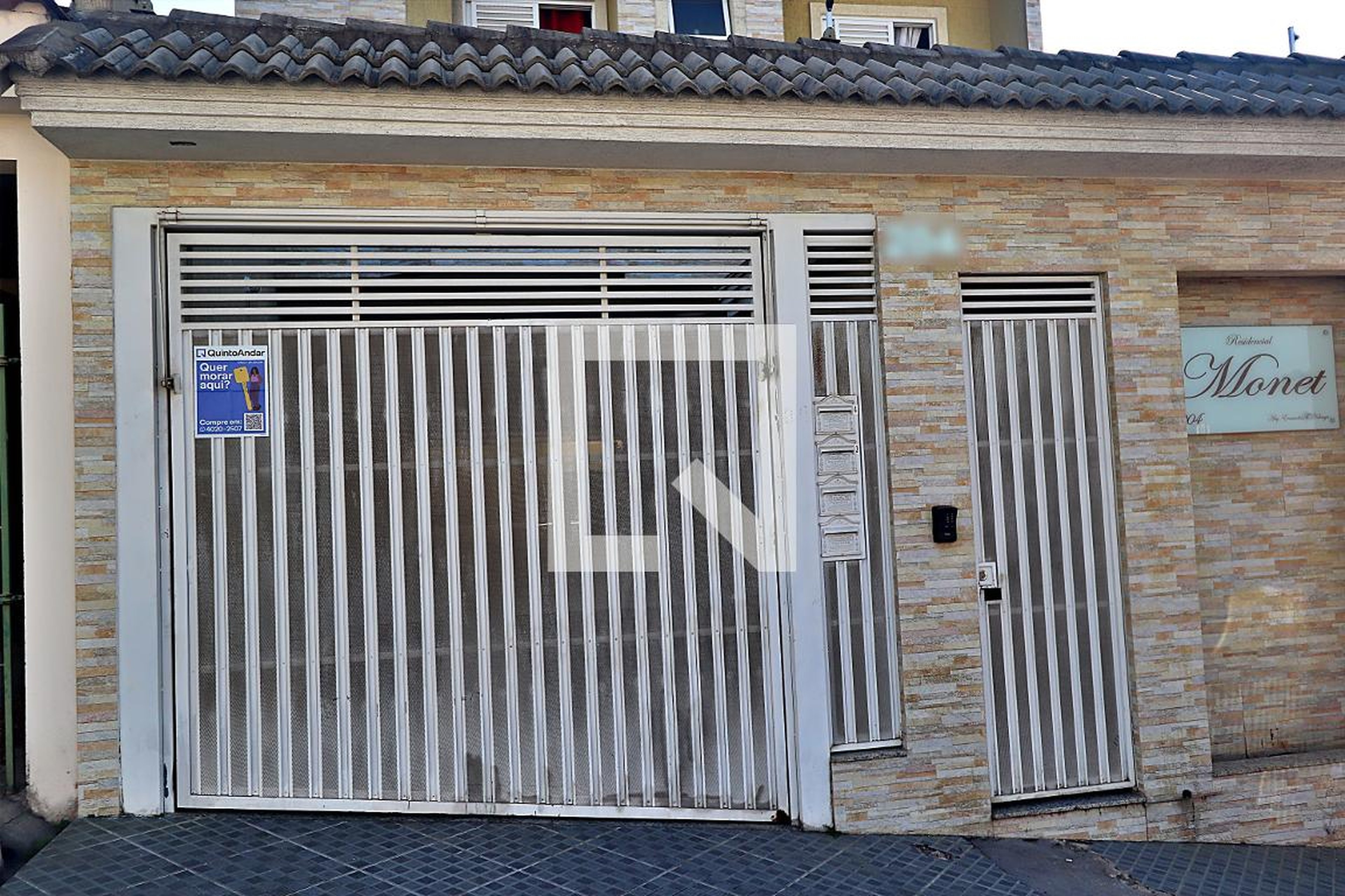 Fachada Condomínio em Rua Gibraltar, 204