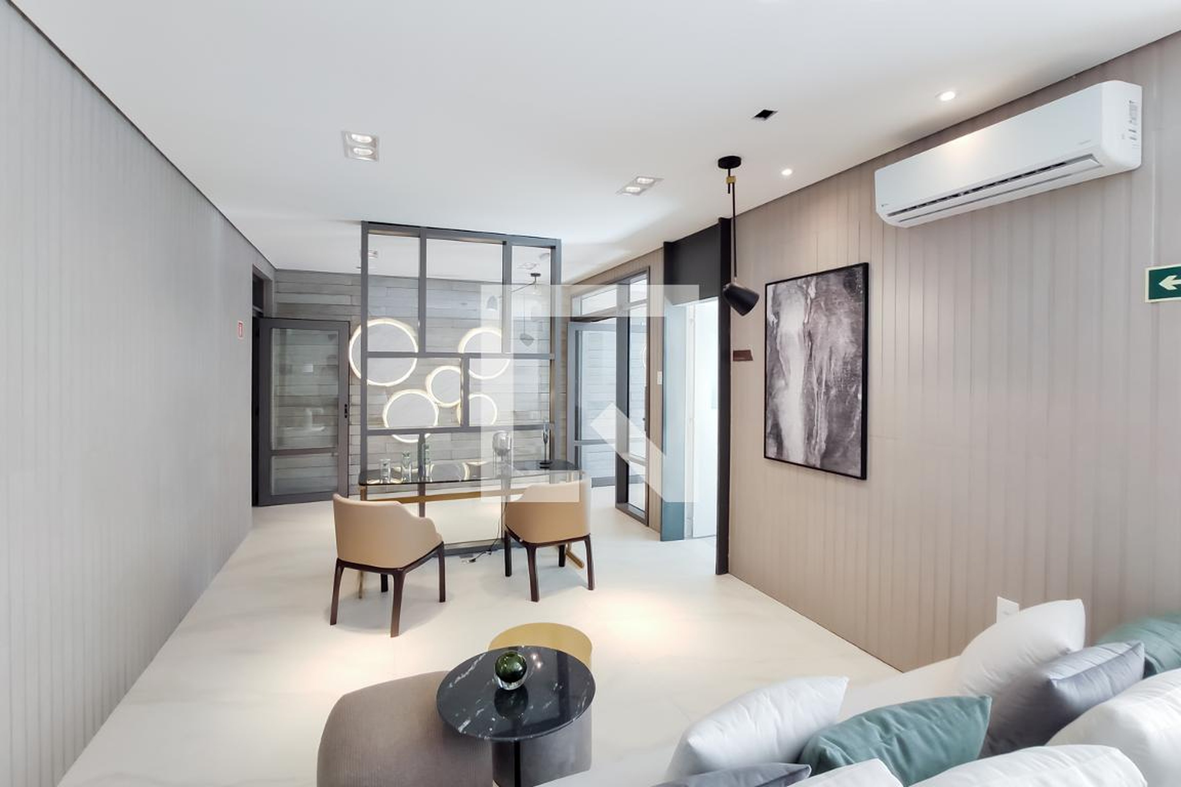 Hall Entrada - Alle Studios