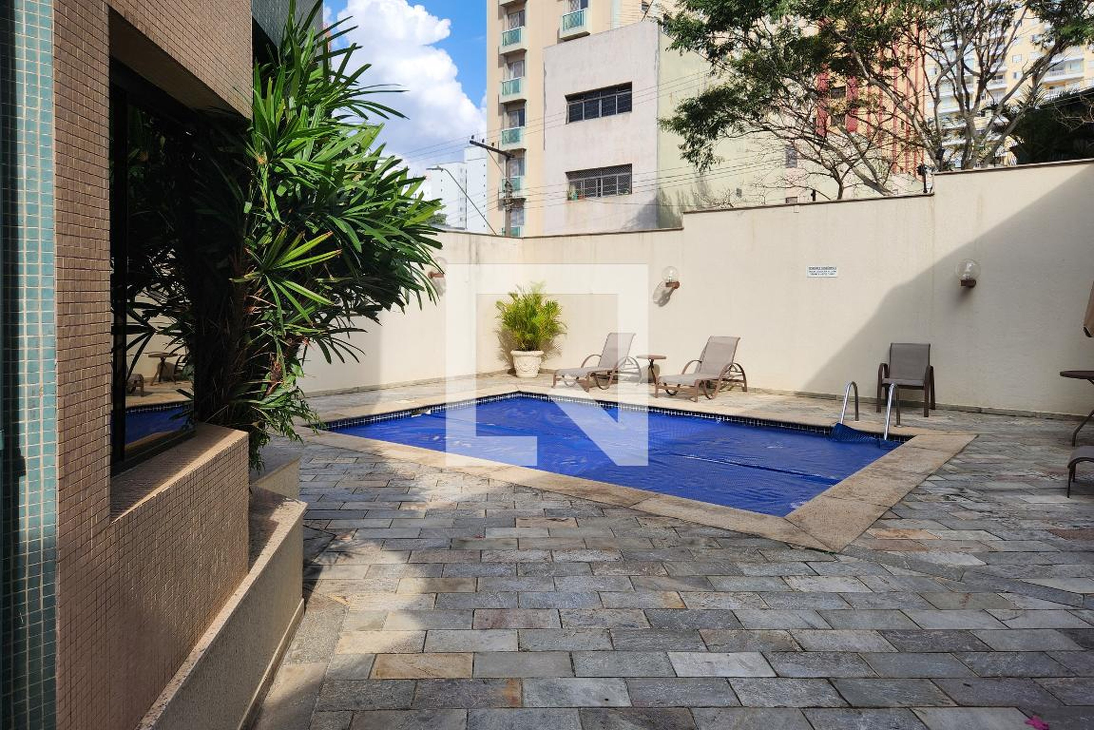 Piscina - Edifício San Marino