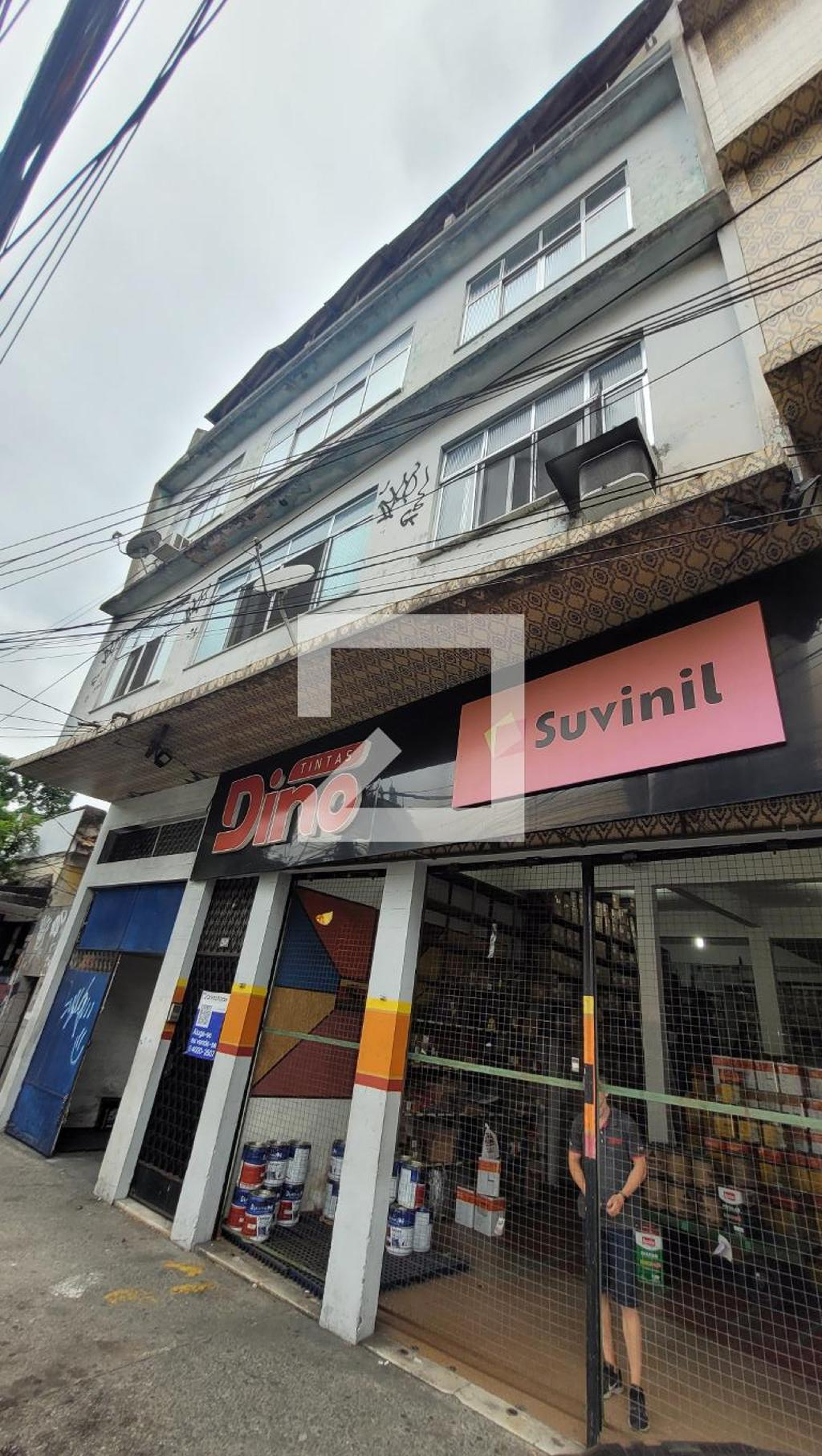 Fachada Condomínio em Estrada da Água Grande, 290