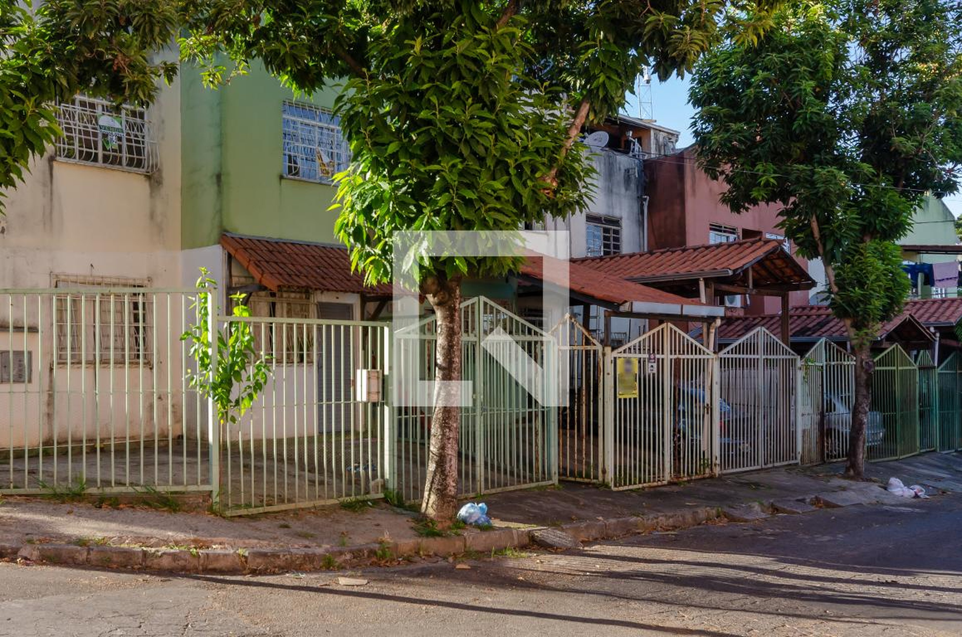 Fachada Condomínio em Rua Rio Grande, 703