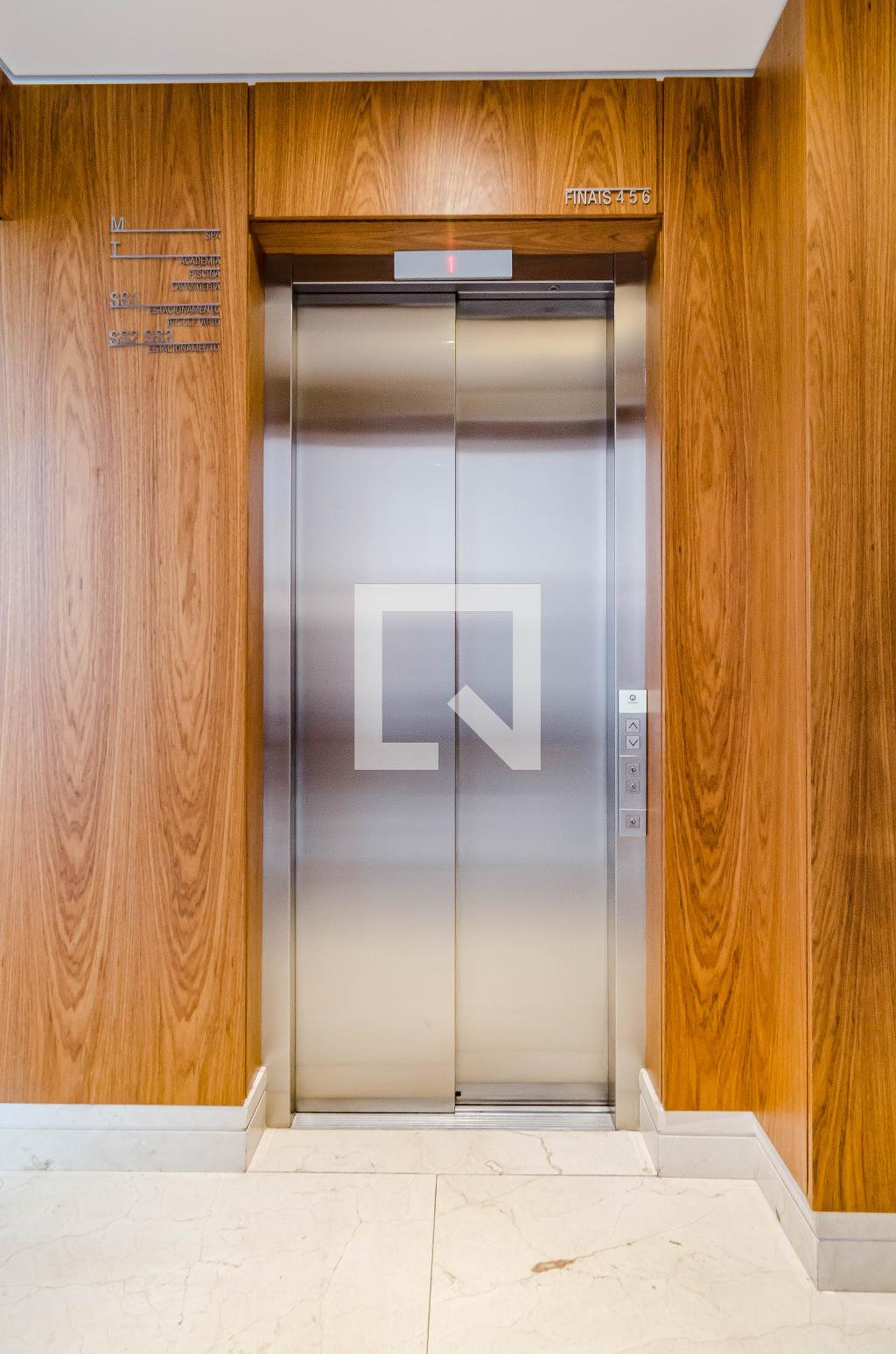 Hall - Atelier Bela Cintra